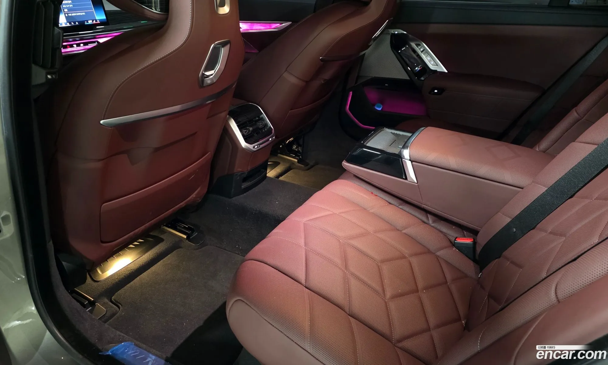 BMW 7 Series 2025 — 18