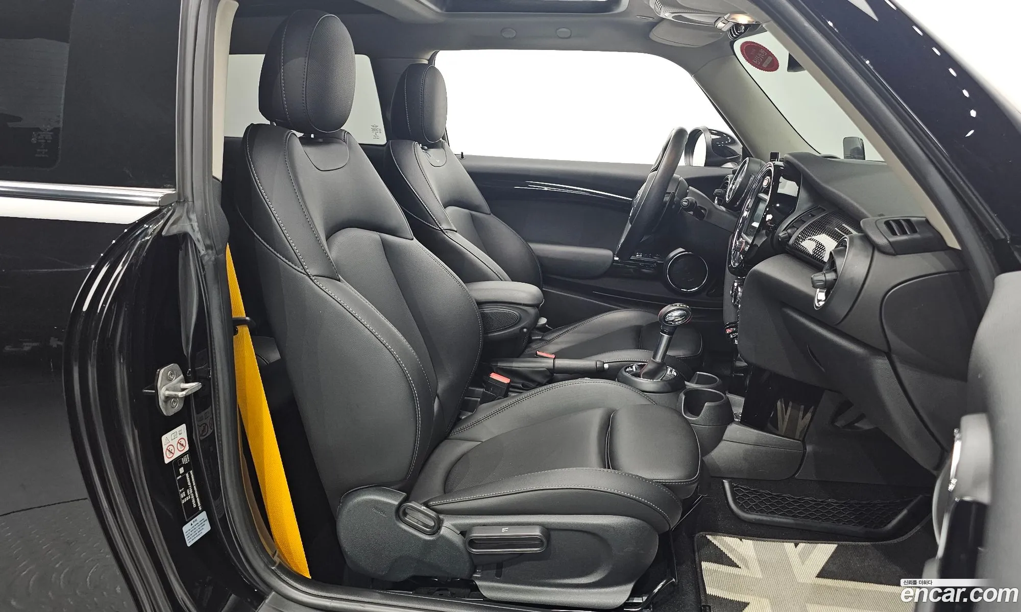 Mini Cooper S 2018 WMWXP7109JT878542 — 14