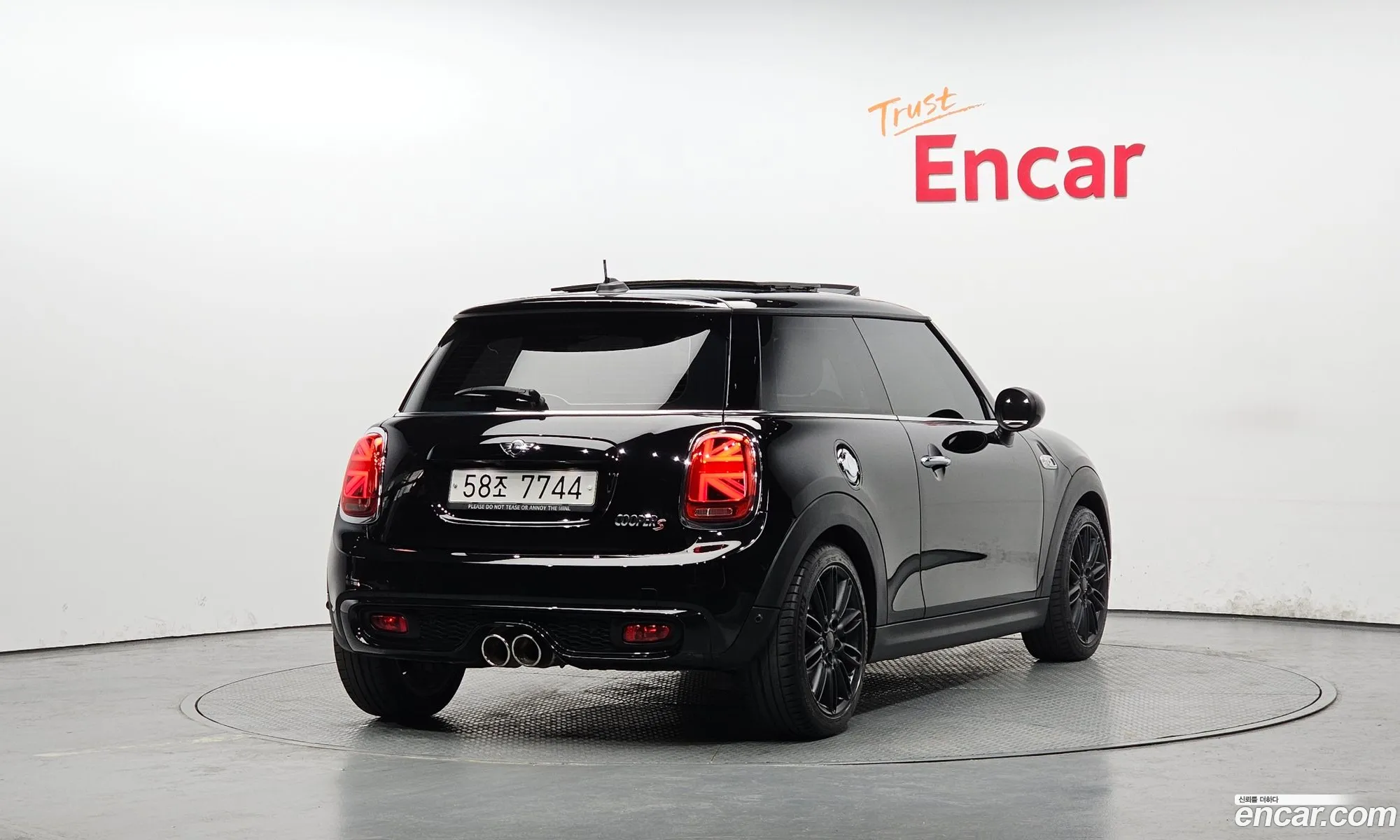 Mini Cooper S 2018 WMWXP7109JT878542 — 12