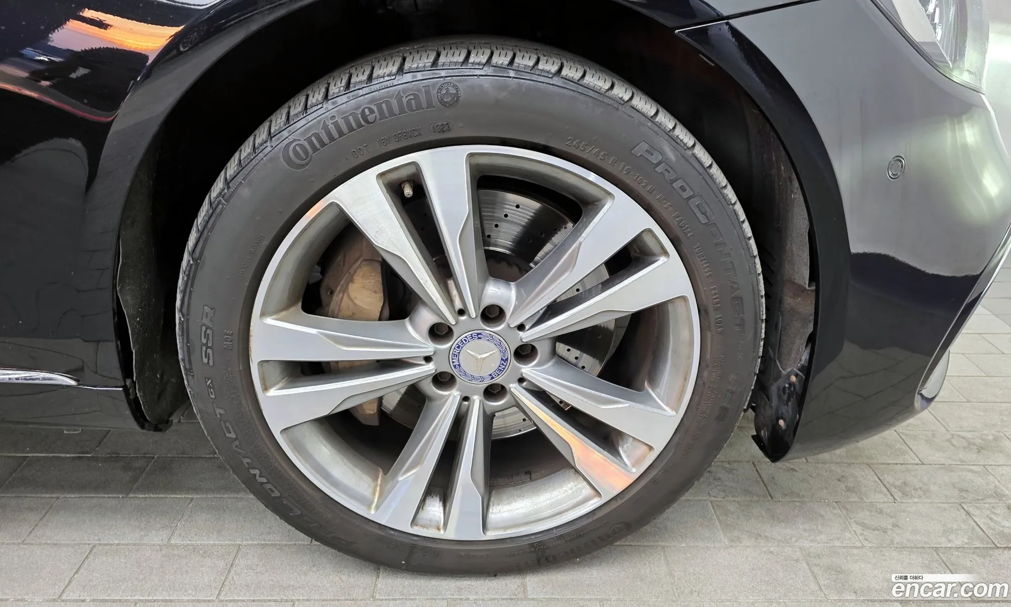 Mercedes-Benz S-Class W222 2014 WDDUG8FB9FA109571 — 17