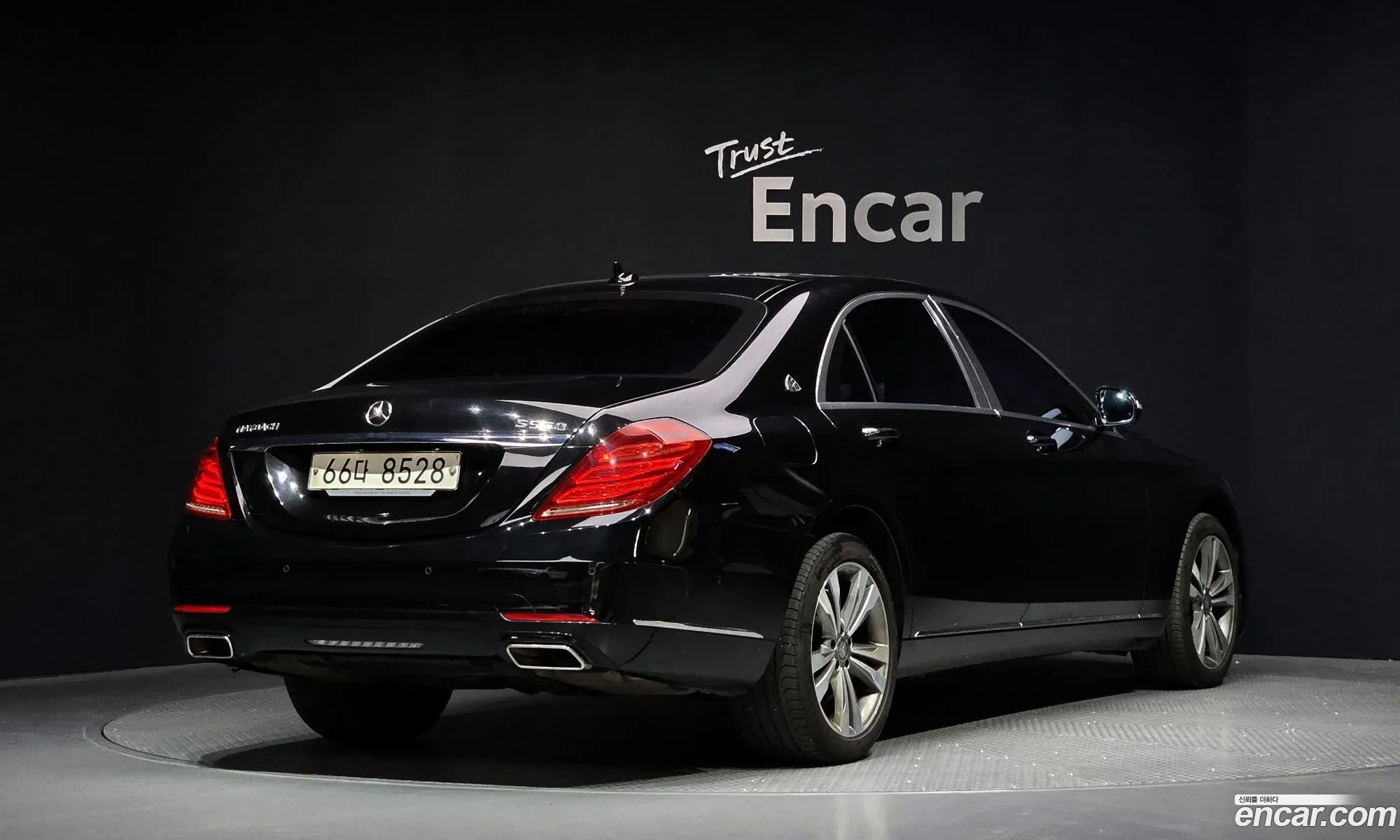 Mercedes-Benz S-Class W222 2014 WDDUG8FB9FA109571 — 18
