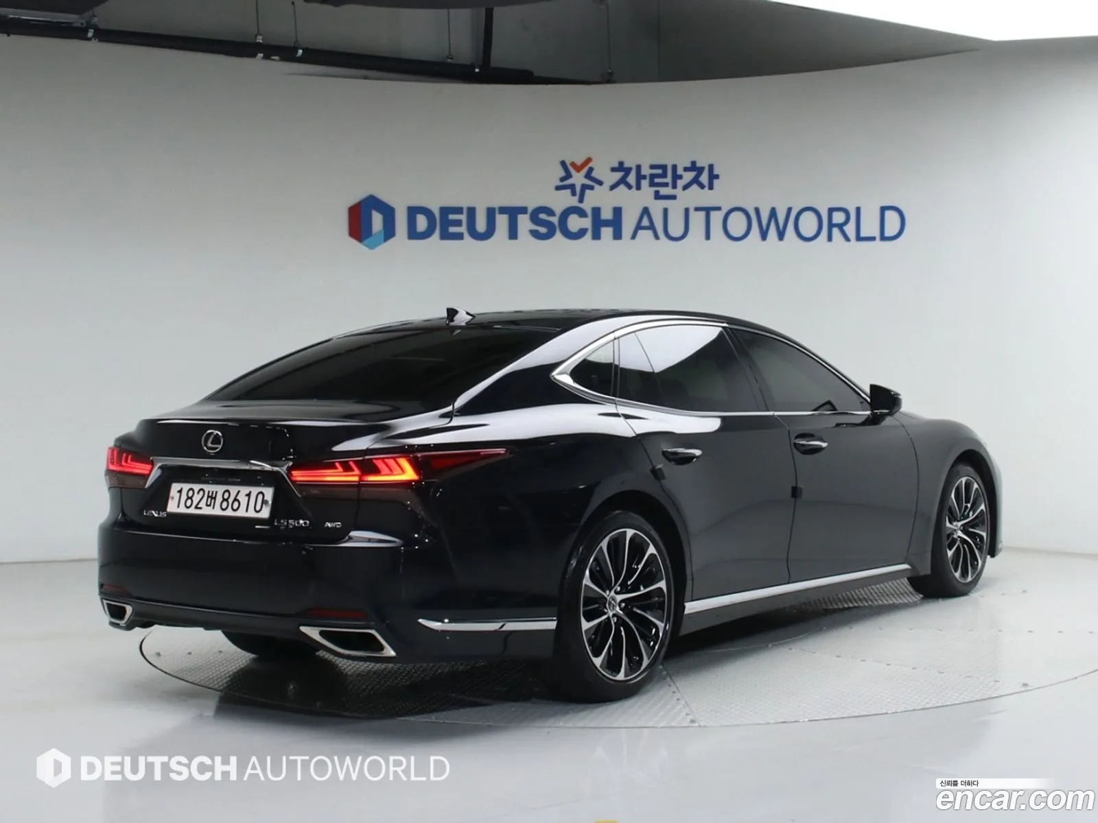 Lexus LS500 2021 — 3