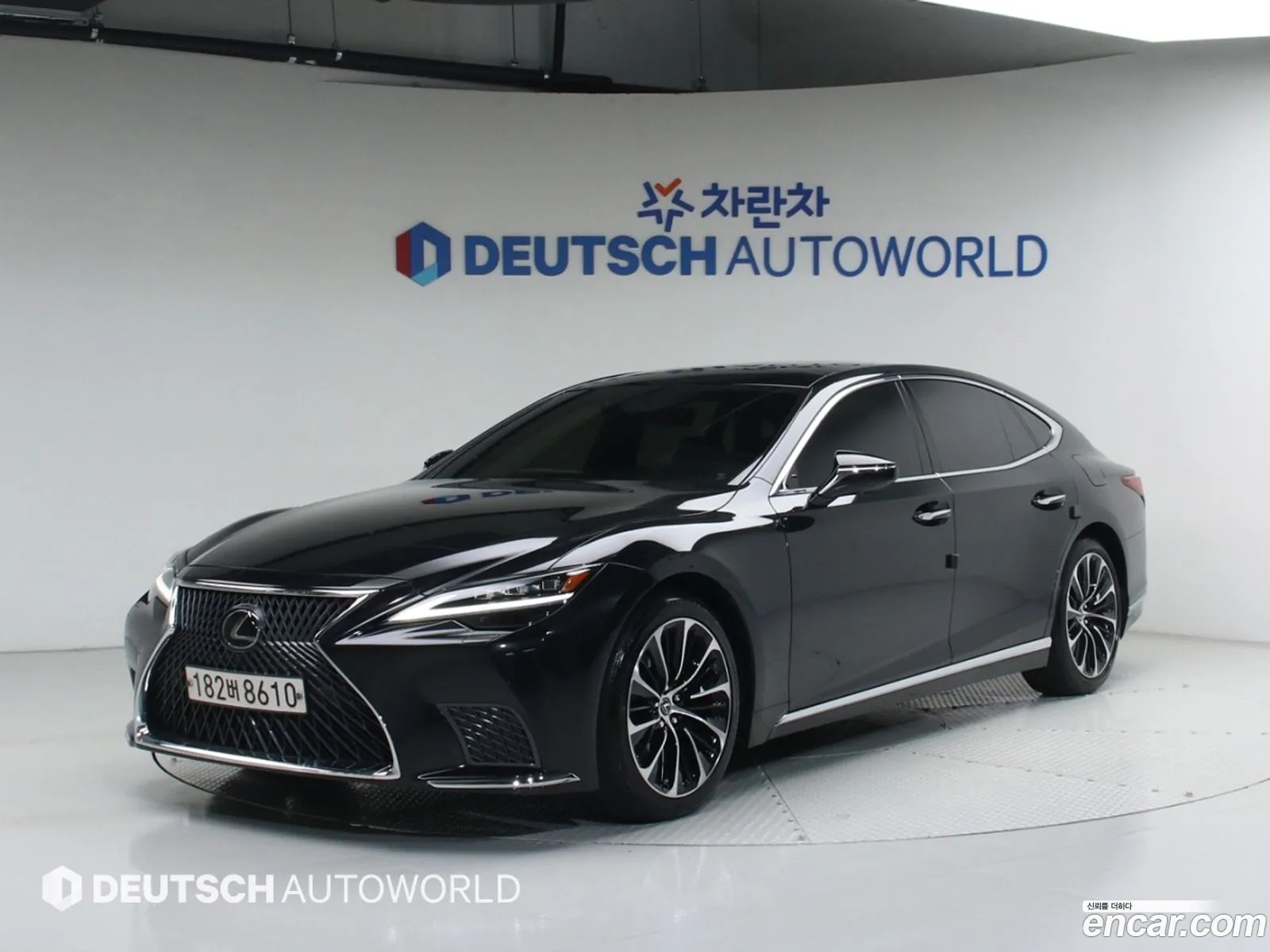 Lexus LS500 2021 — 17