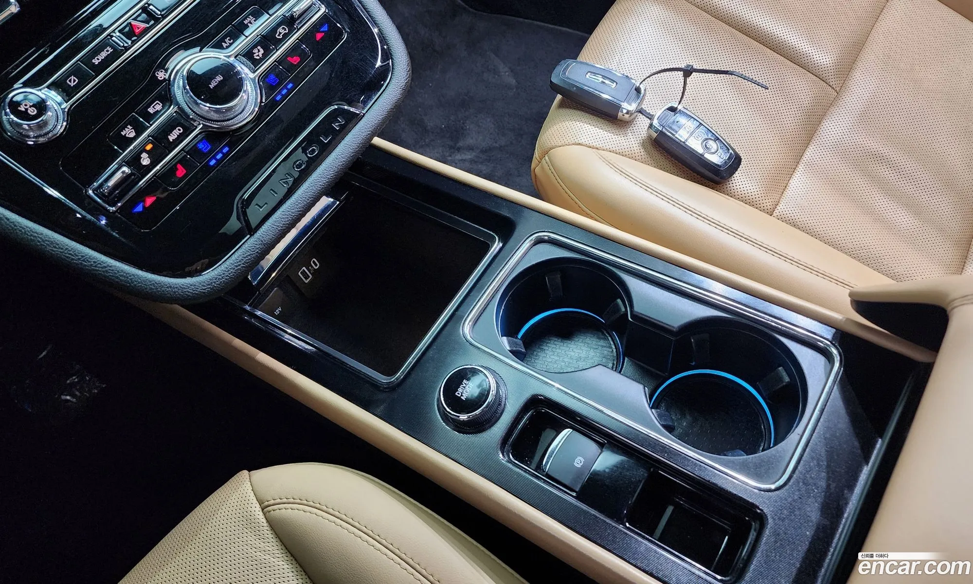 Lincoln Corsair 2022 5LMCJ2D9E9E9E9E5L — 5