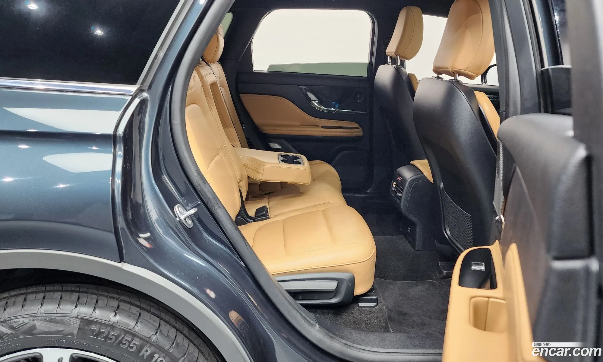 Lincoln Corsair 2022 5LMCJ2D9E9E9E9E5L — 17