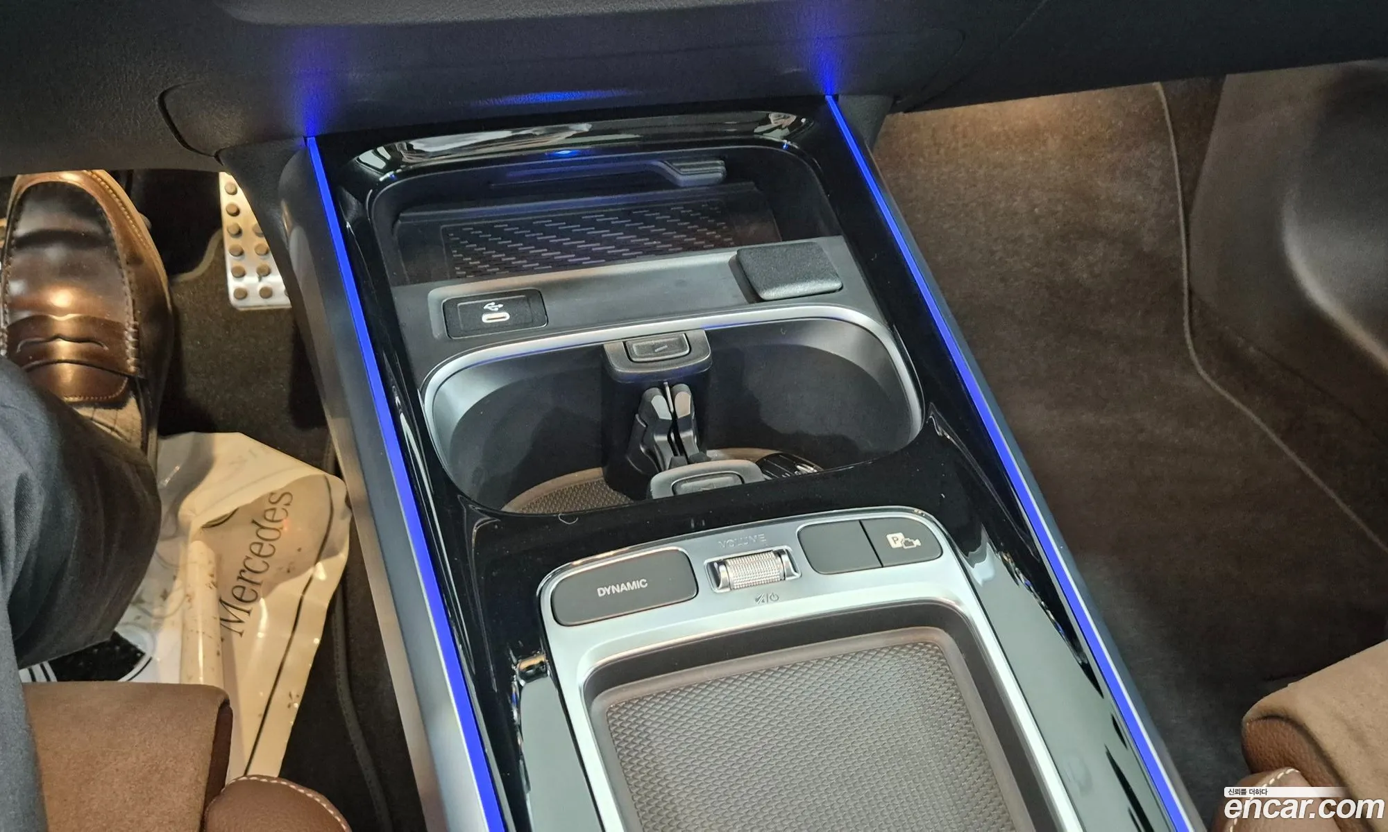 Mercedes-Benz GLB-Class X247 2025 — 20