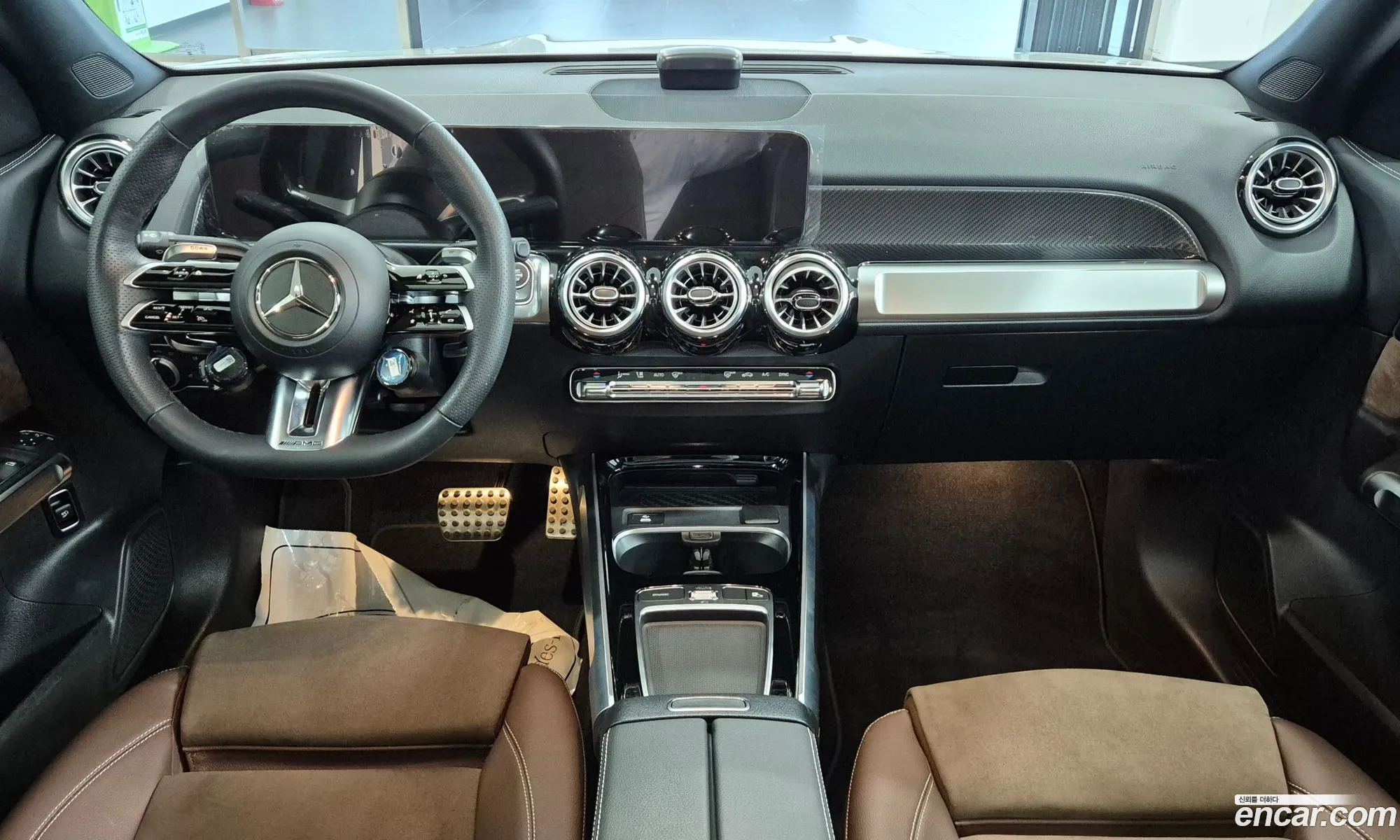 Mercedes-Benz GLB-Class X247 2025 — 14