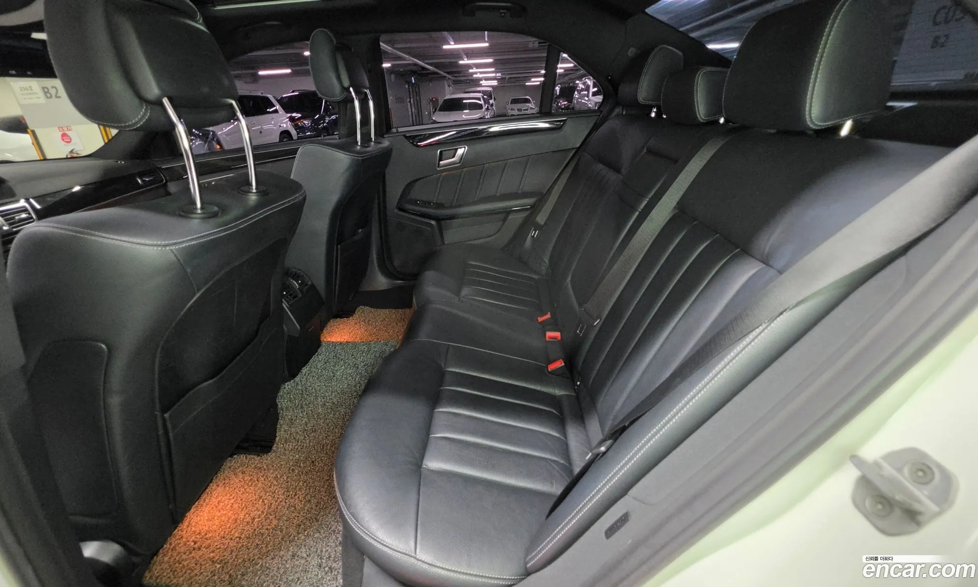 Mercedes-Benz E-Class W212 2015 — 13