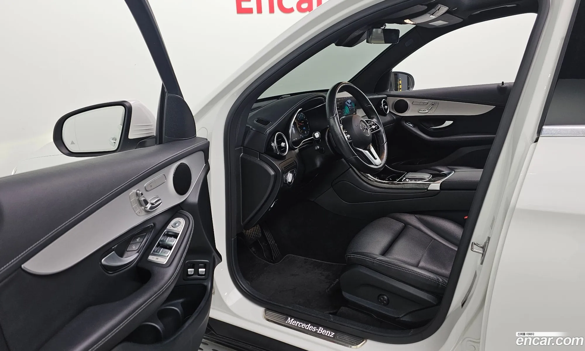 Mercedes-Benz GLC-Class X253 2021 — 20