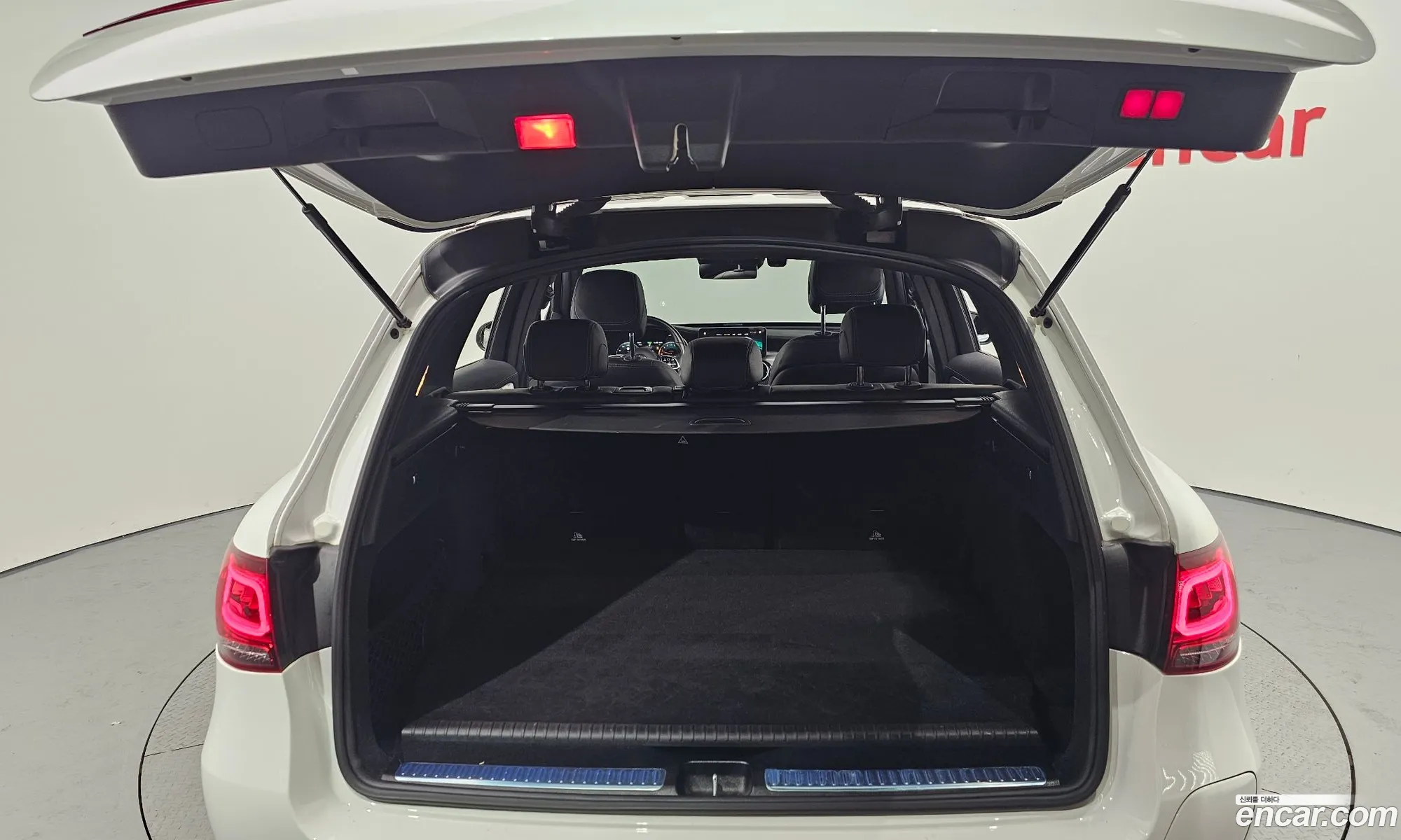 Mercedes-Benz GLC-Class X253 2021 — 6