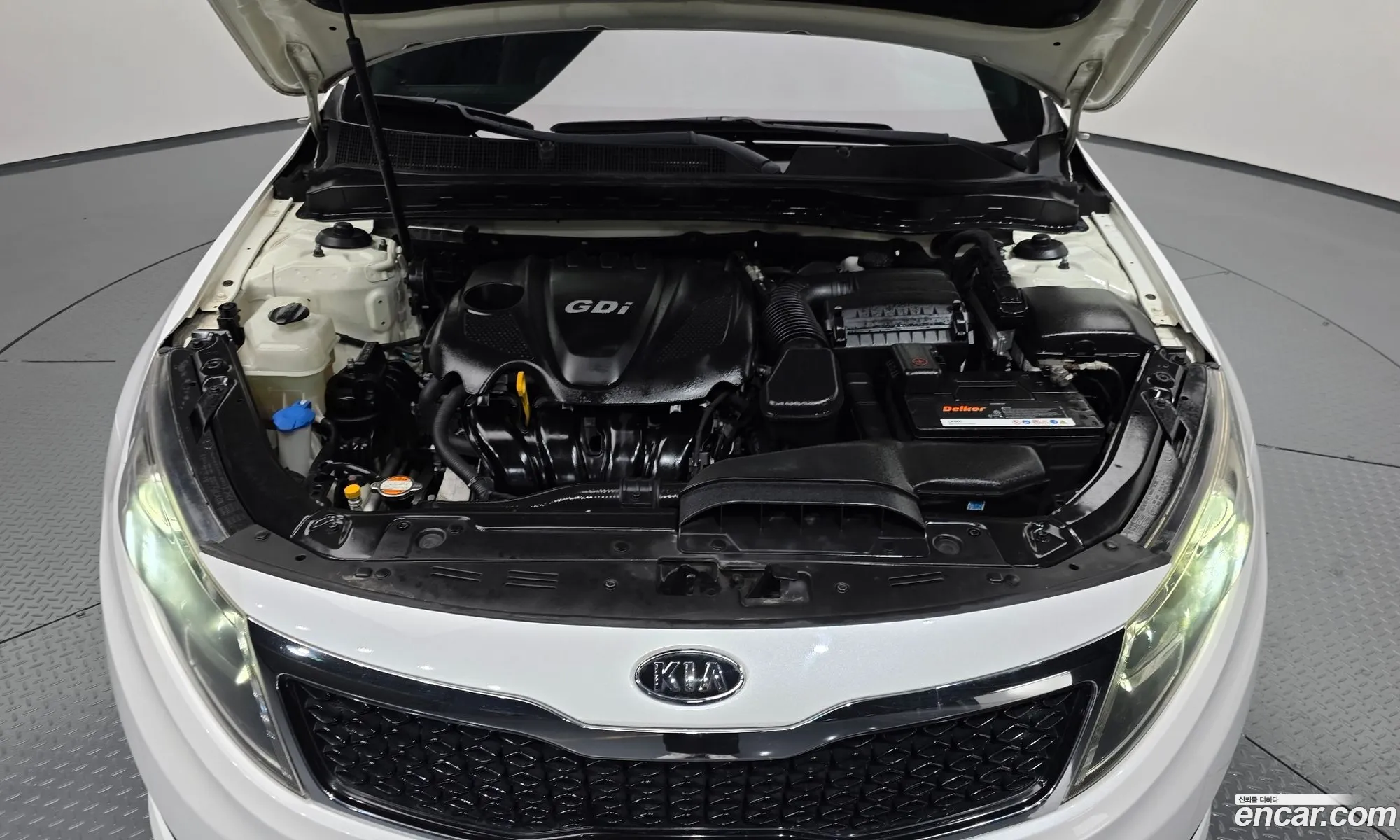 Kia K5 2010 — 19