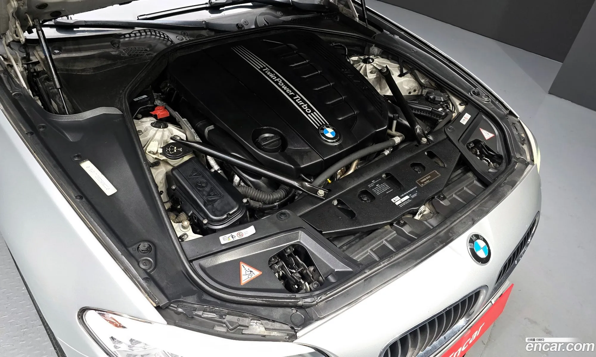 BMW 5 Series 2011 WBAFW7106BC896903 — 5