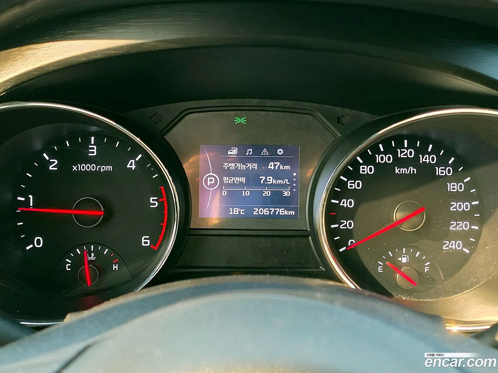 Kia Carnival 2016 — 10