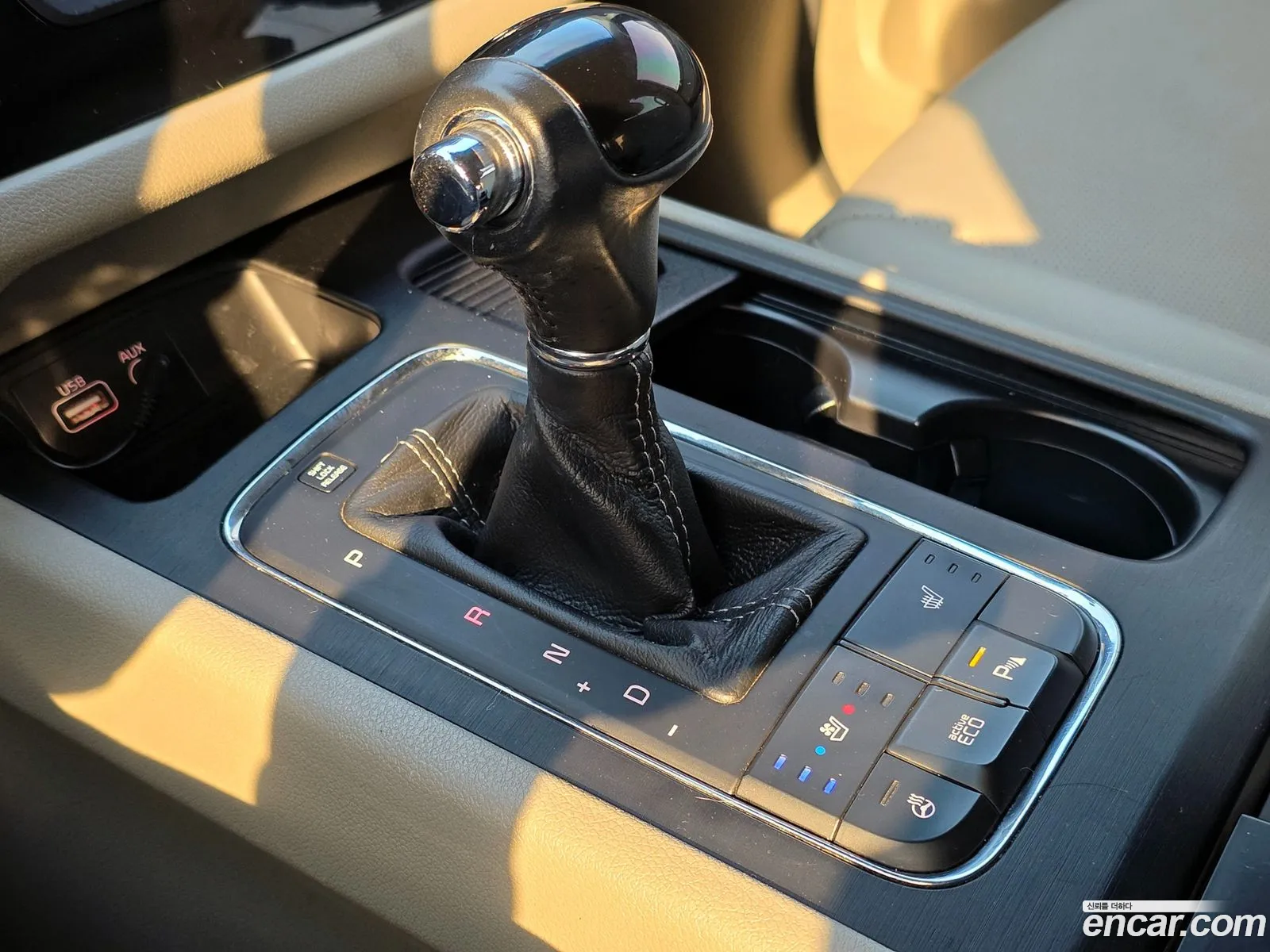 Kia Carnival 2016 — 14