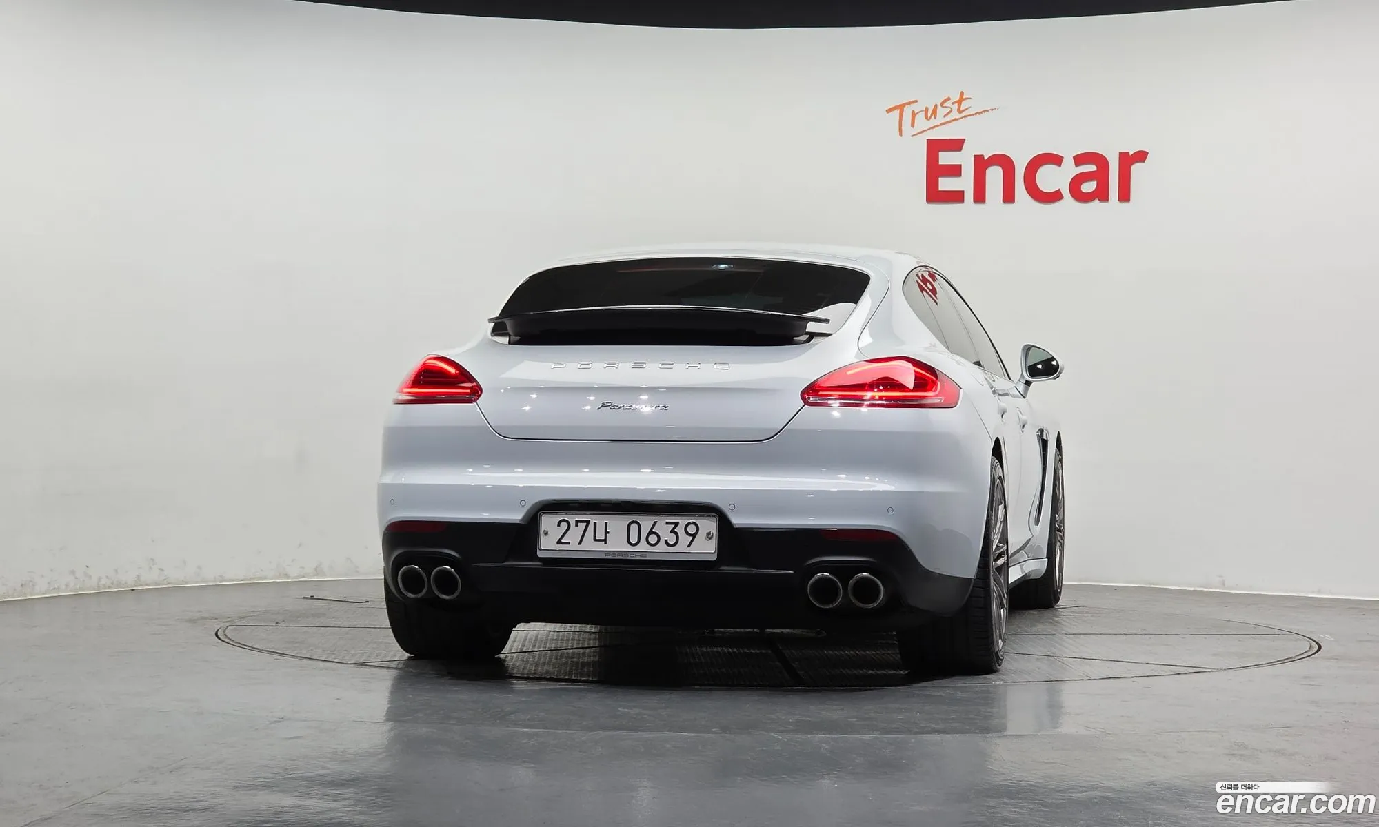 Porsche Panamera 2015 — 17