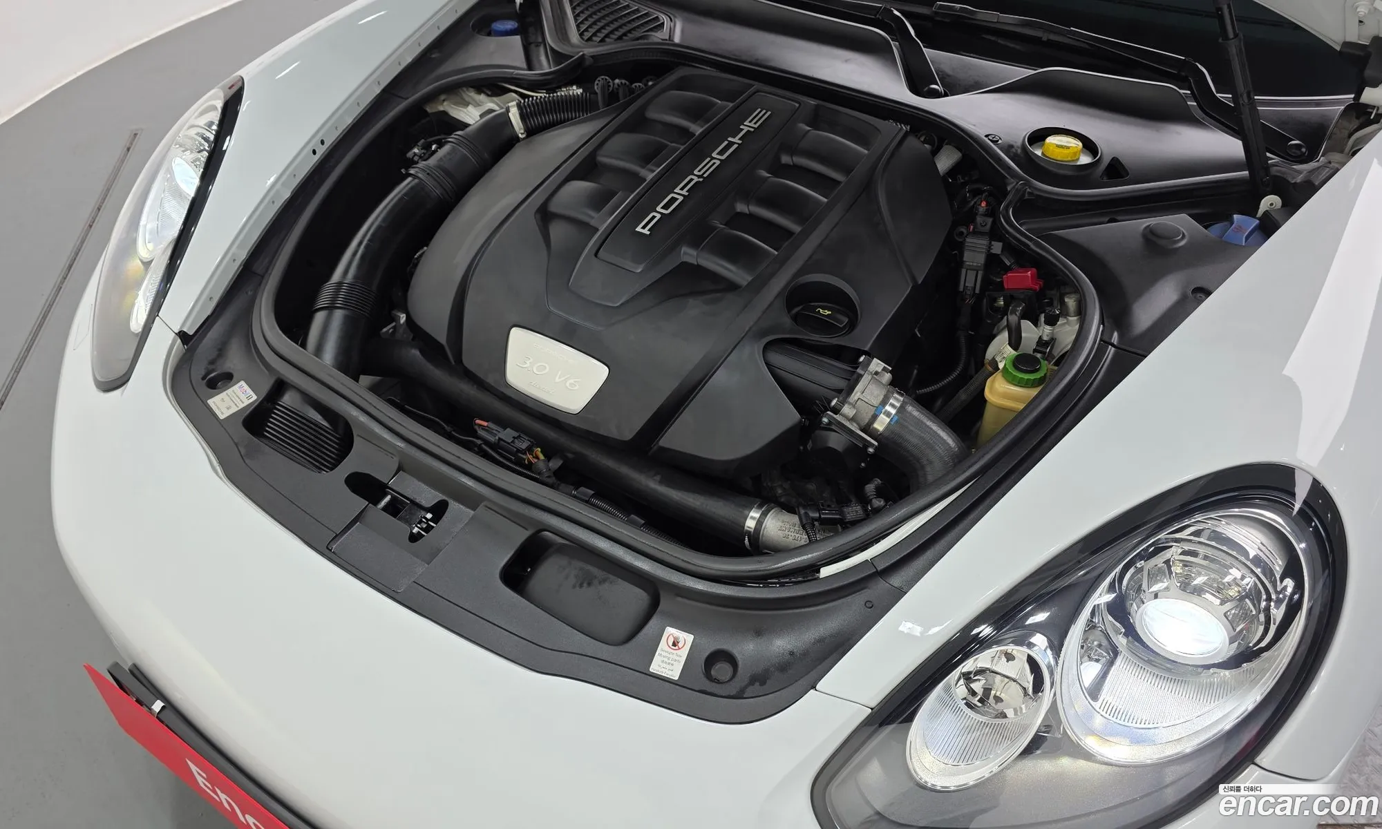 Porsche Panamera 2015 — 10
