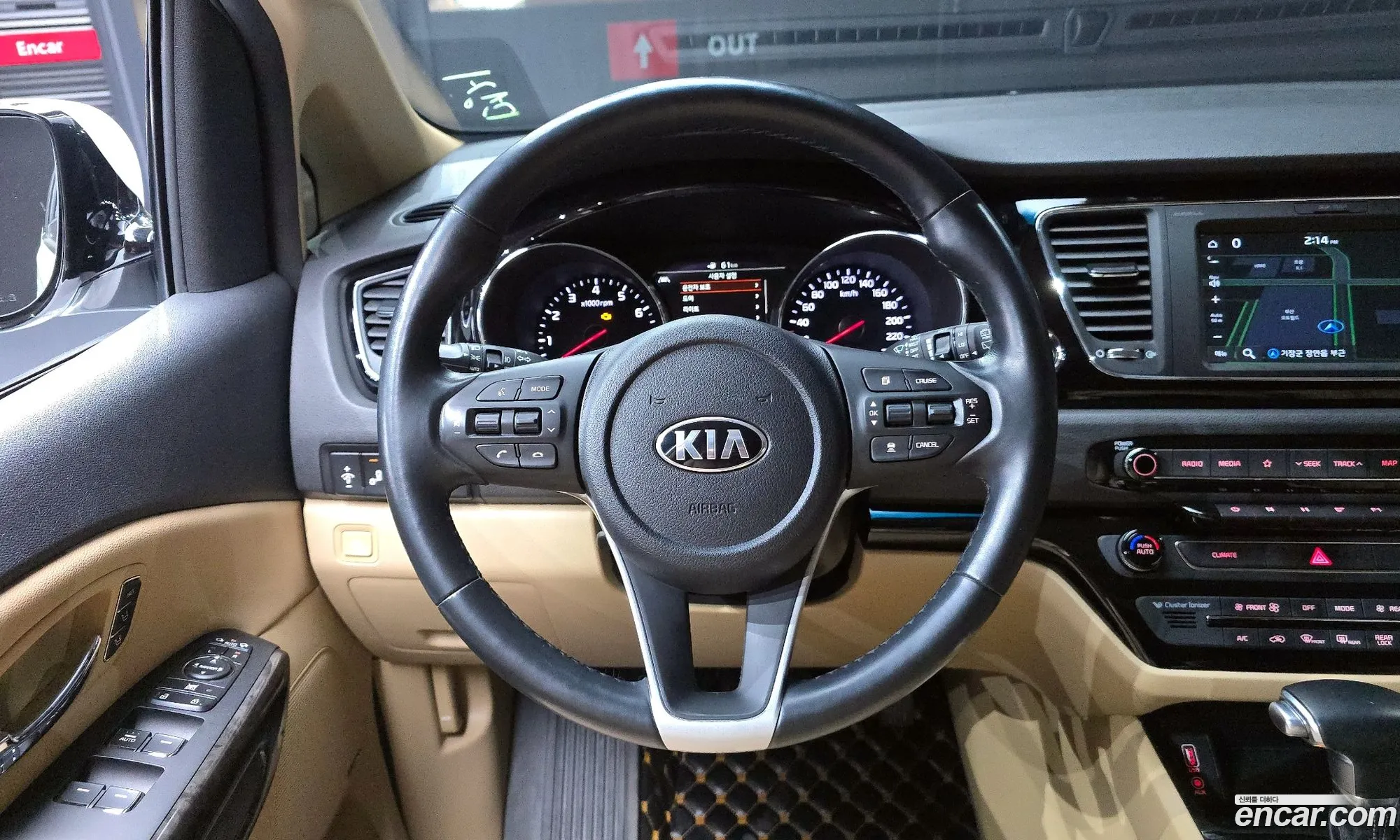 Kia Carnival 2018 — 19