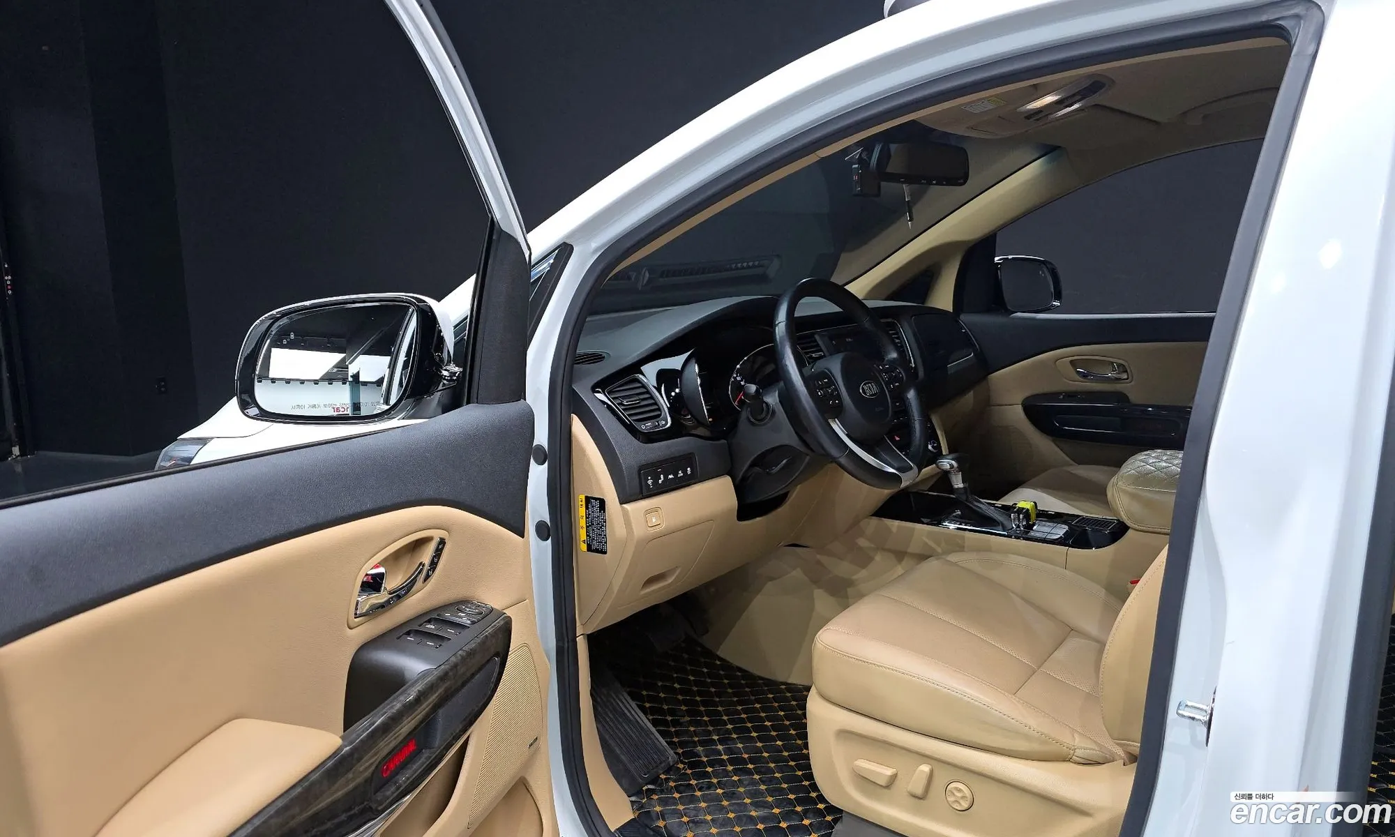 Kia Carnival 2018 — 10