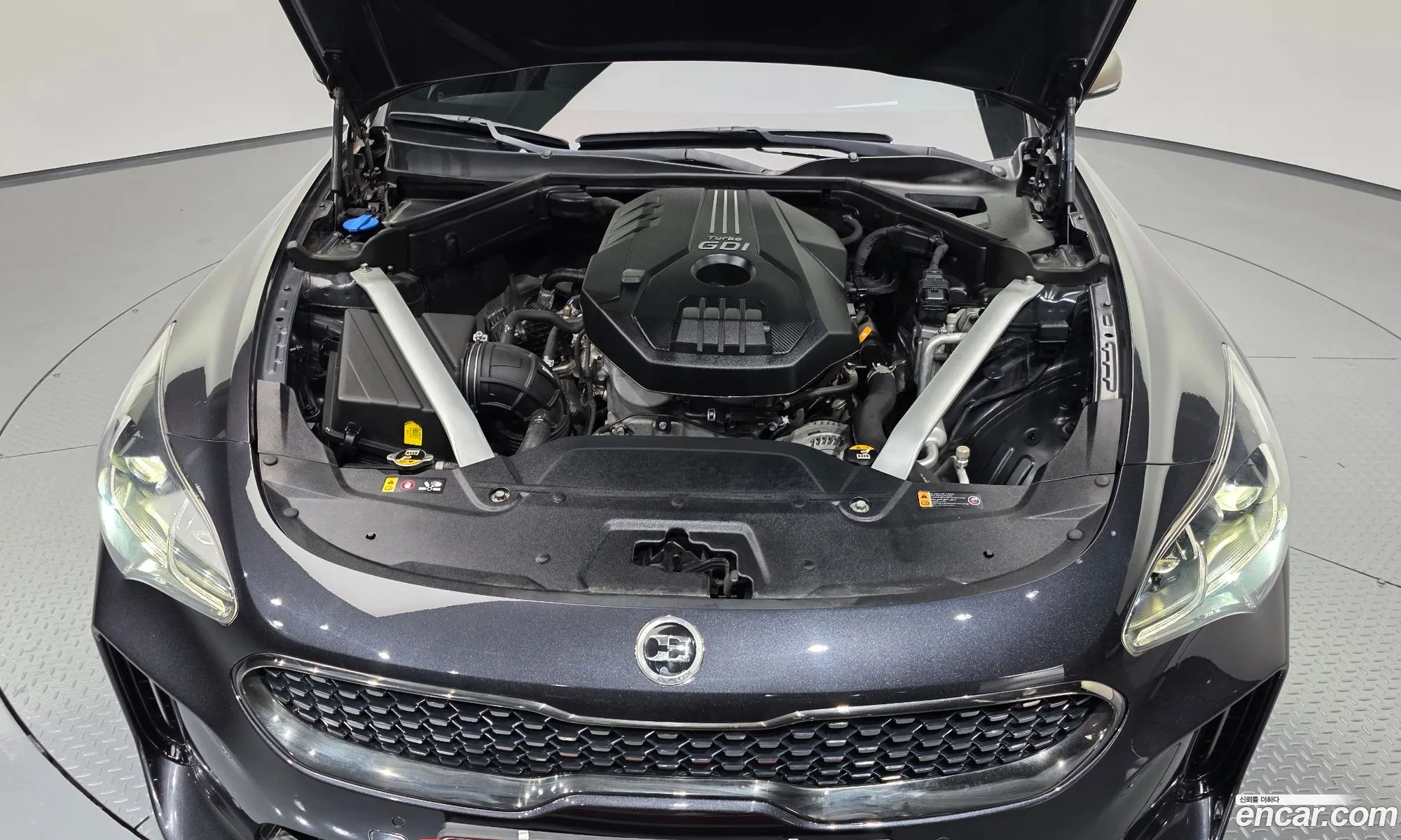 Kia Stinger 2018 — 15