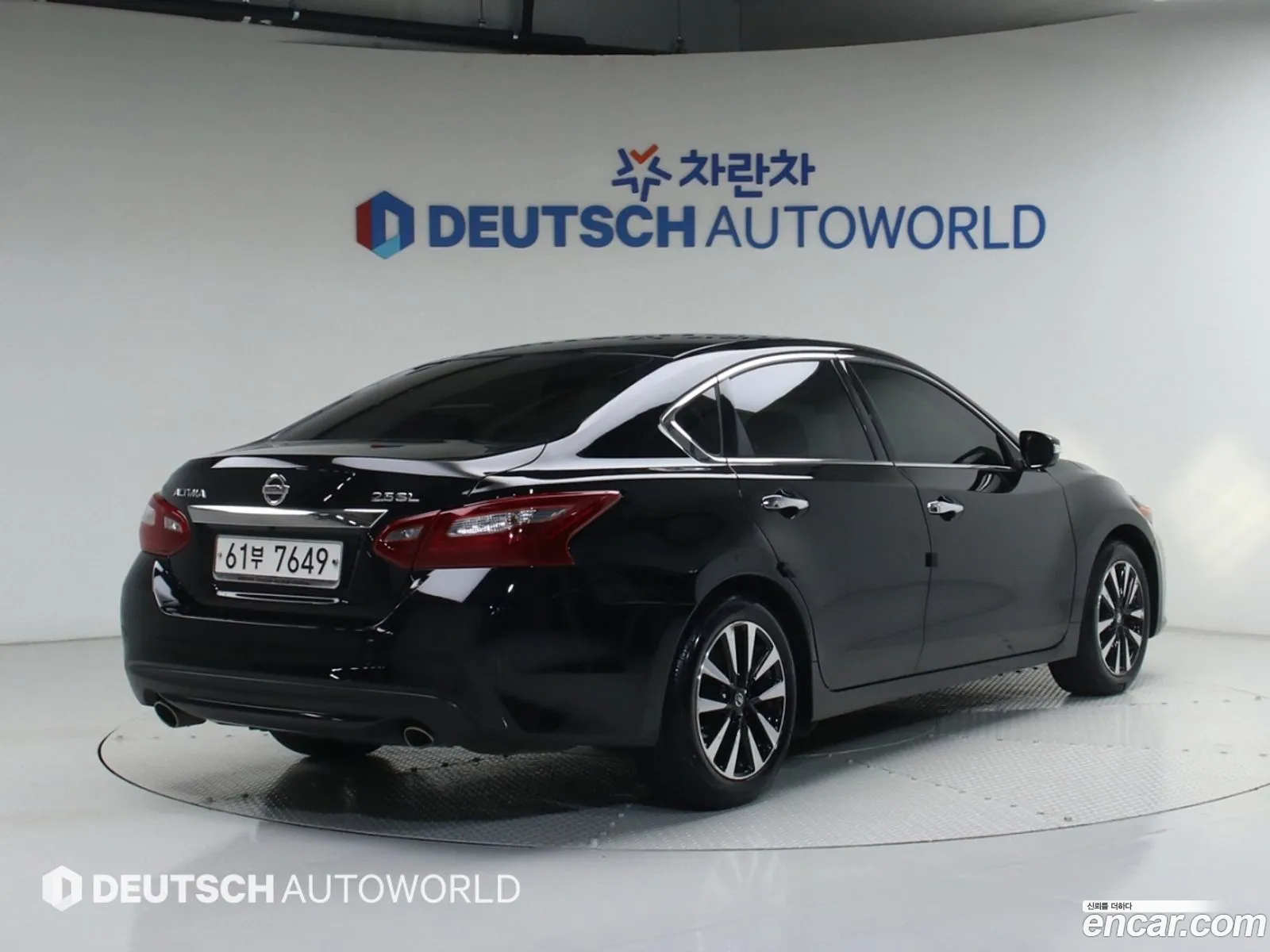 Nissan Altima 2018 — 18