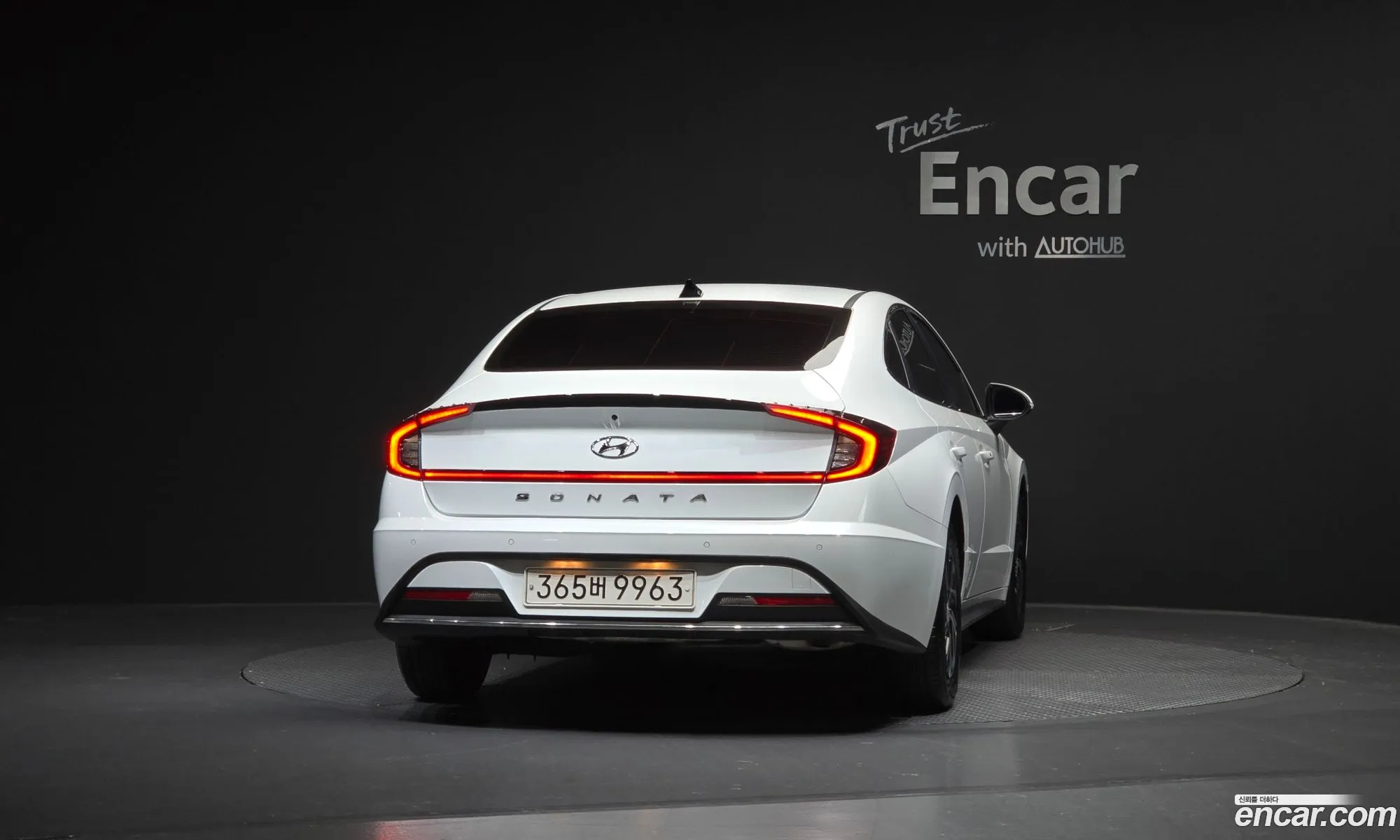 Hyundai Sonata Hybrid 2021 — 3