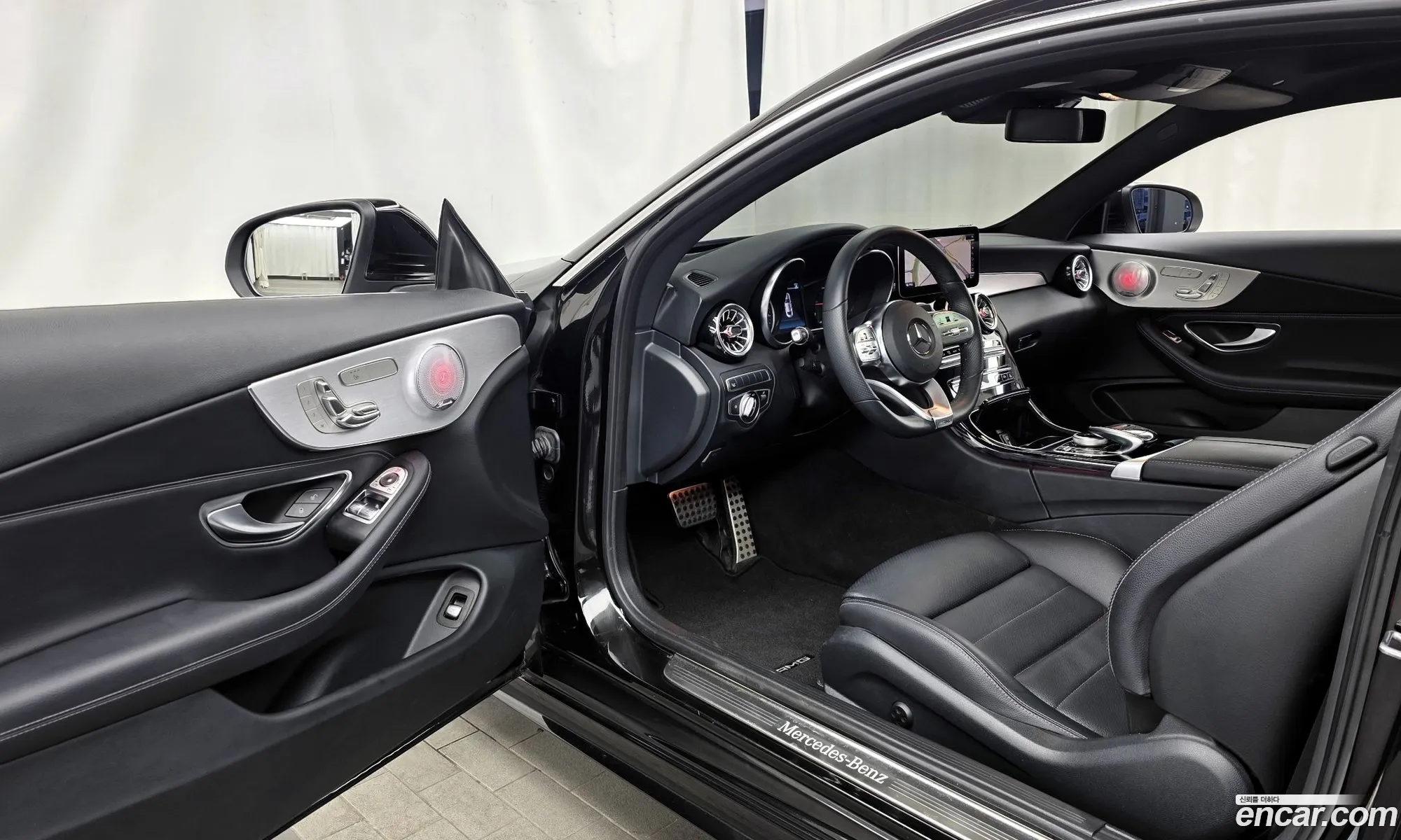 Mercedes-Benz C-Class W205 2019 — 14