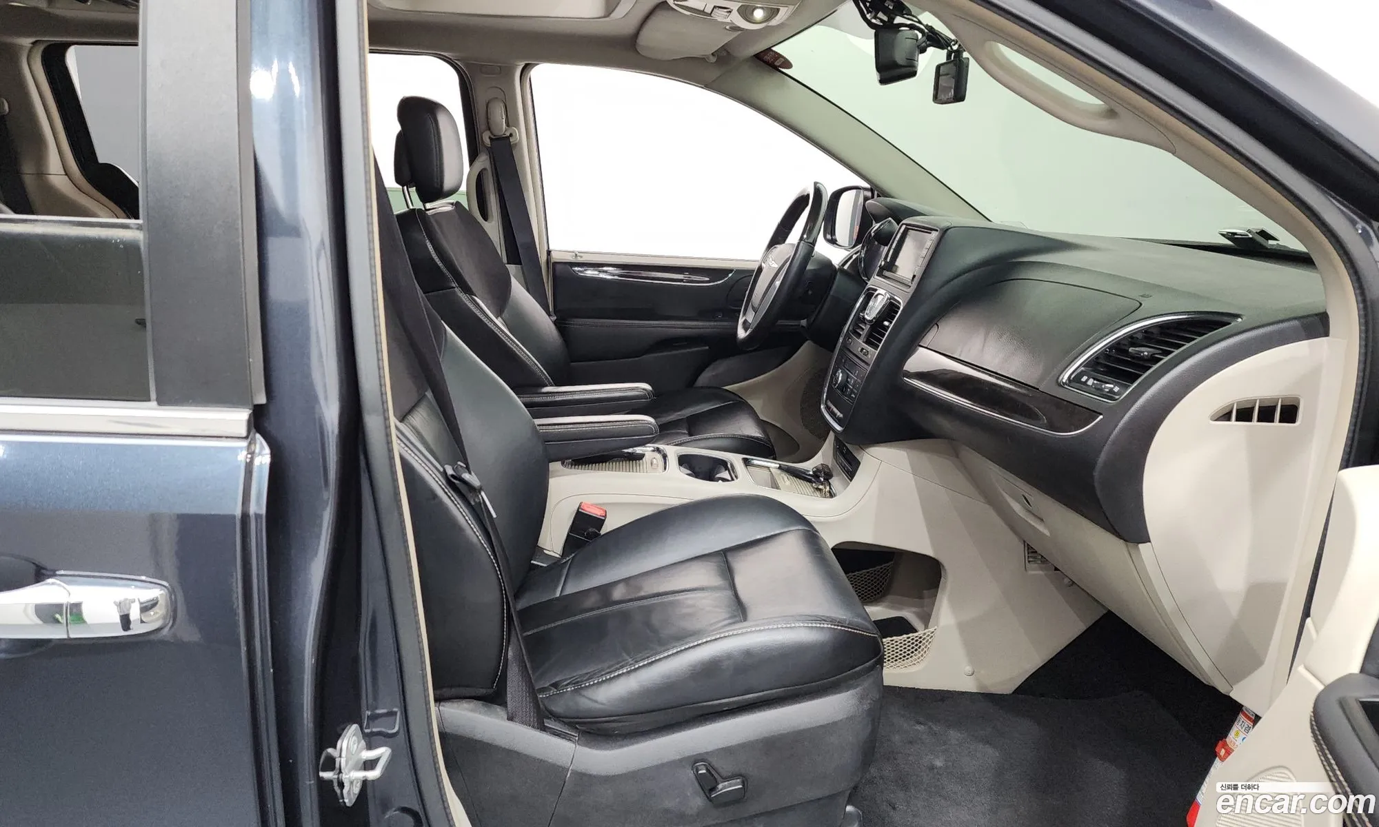 Chrysler Grand Voyager 2014 2C4PC1GG6ER363060 — 3