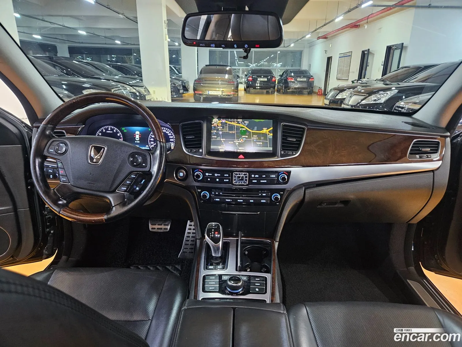 Hyundai Equus 2013 — 15