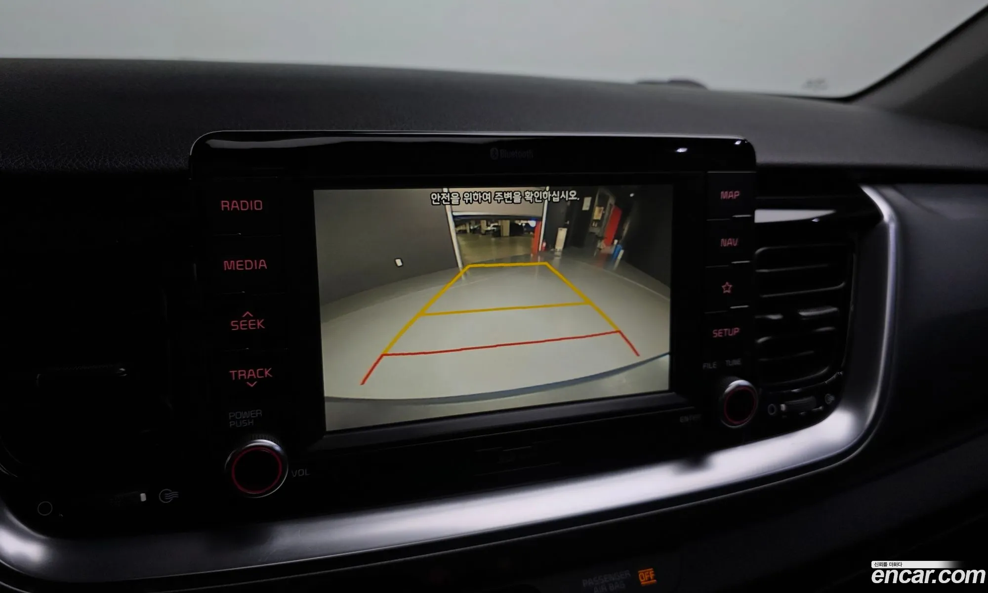 Kia Stonic 2019 — 19
