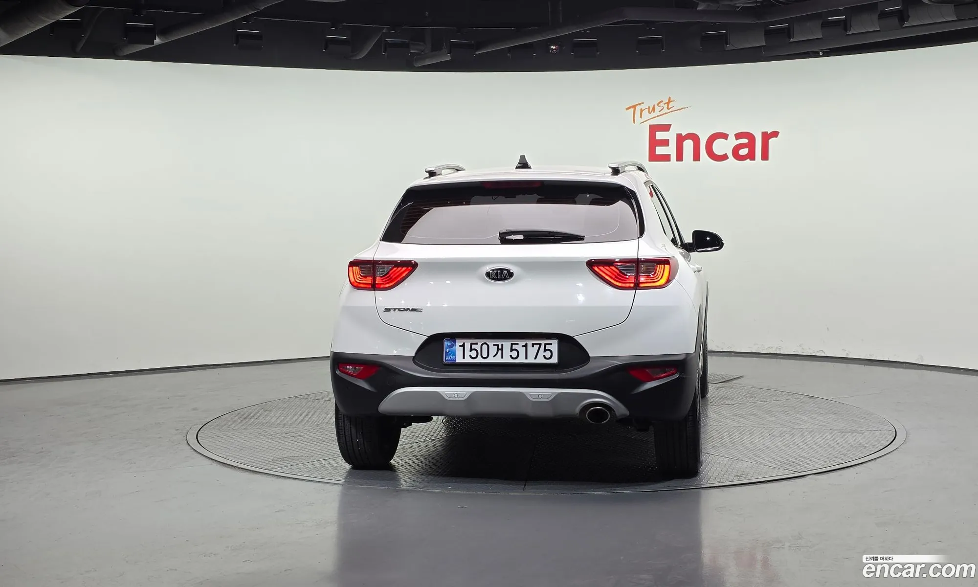 Kia Stonic 2019 — 20