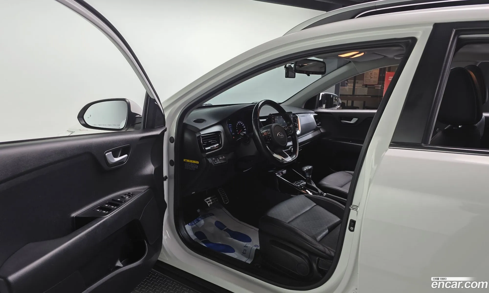 Kia Stonic 2019 — 14