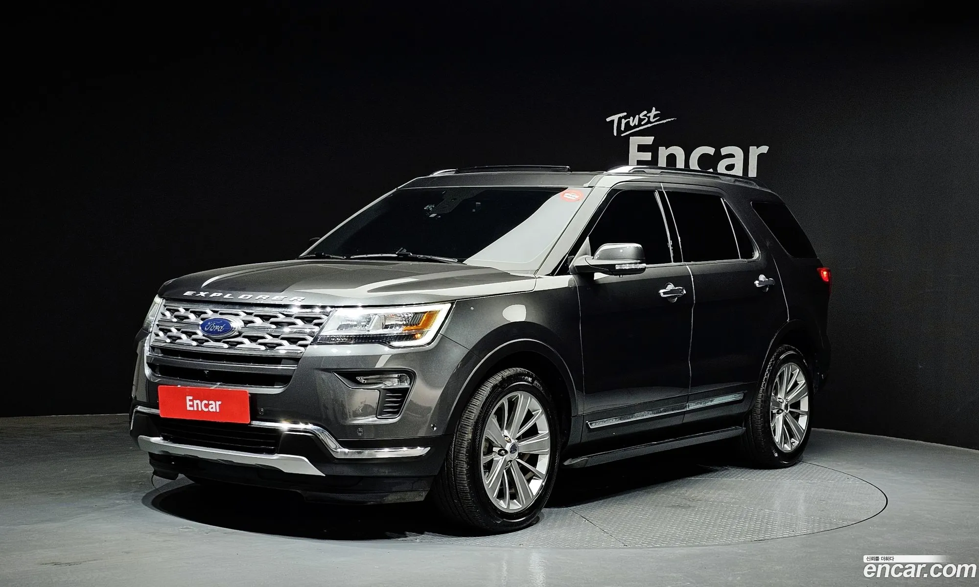 Ford Explorer 2018 1FM5K8FH8JGA59846 — 15