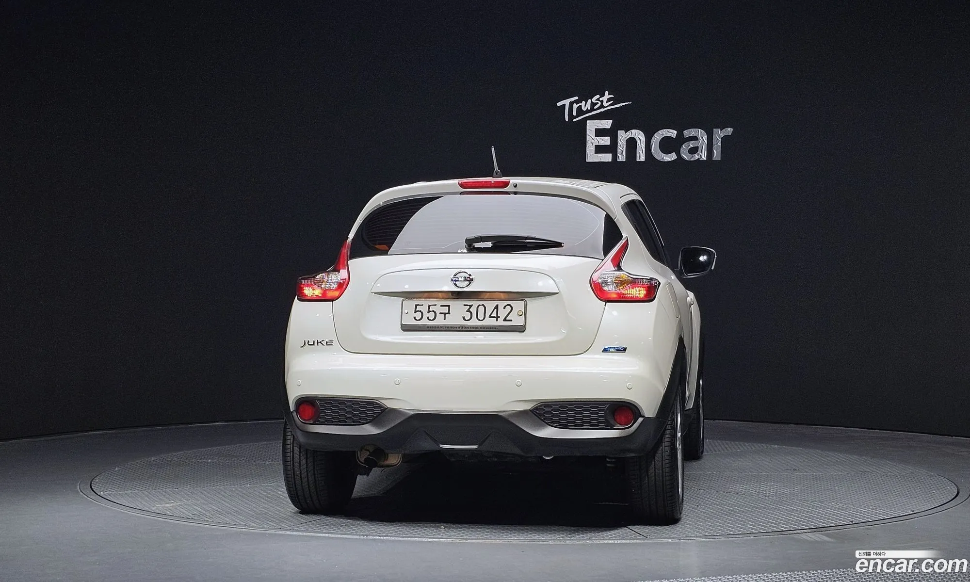 Nissan Juke 2017 JN1AF58E6HT180095 — 18