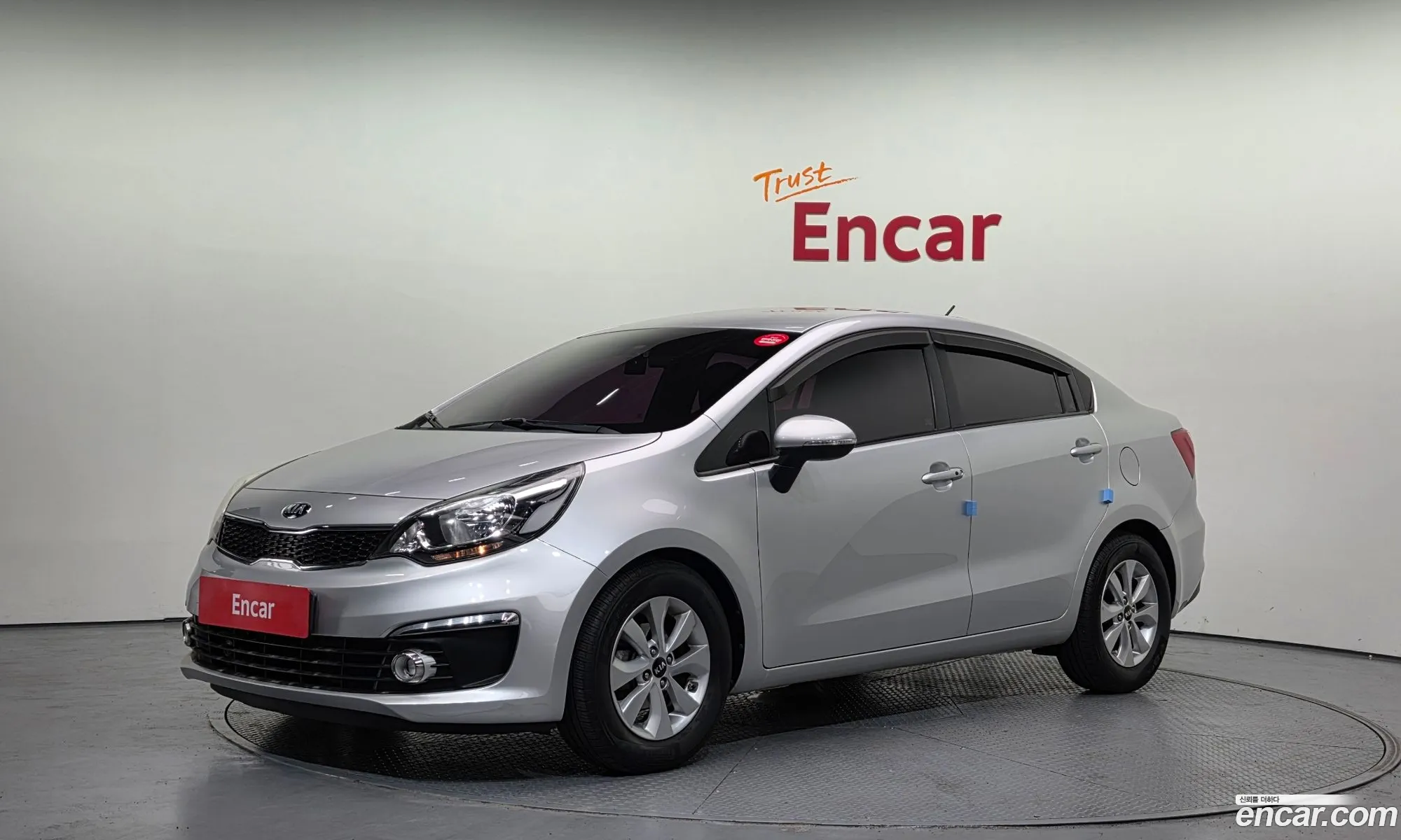 Kia Pride 2015 — 9