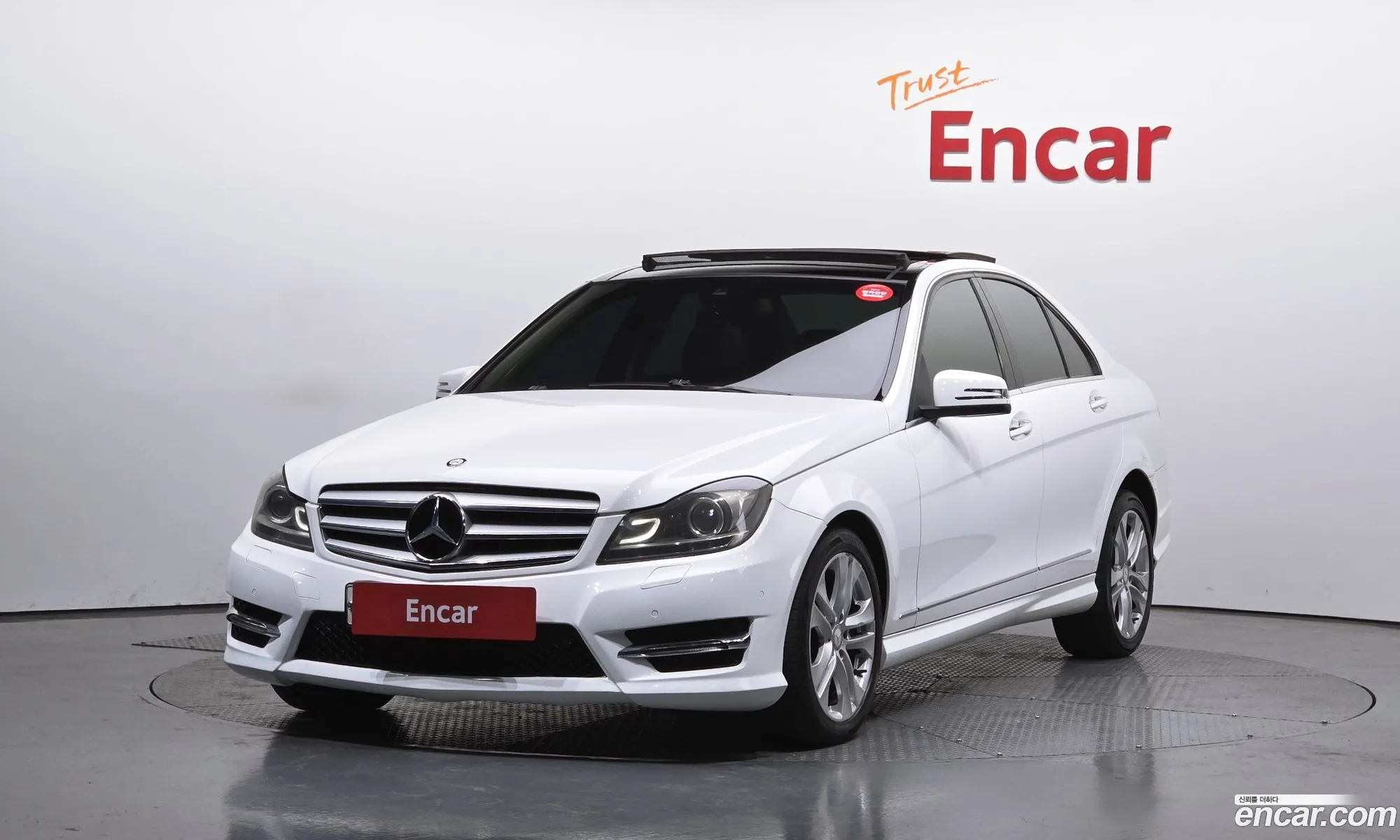 Mercedes-Benz C-Class W204 2013 WDDGF0CB8DA799185 — 6
