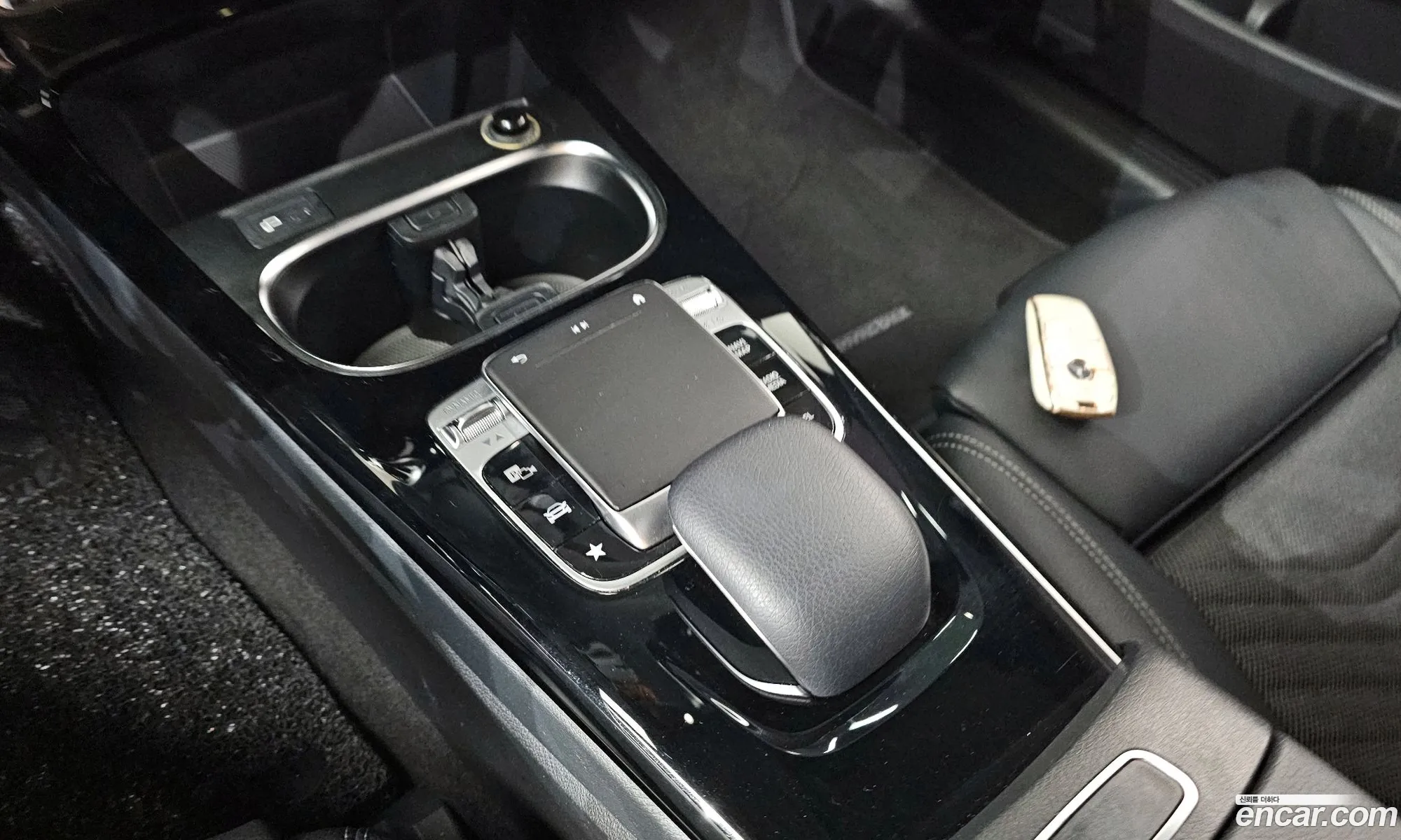 Mercedes-Benz A-Class W177 2019 — 16