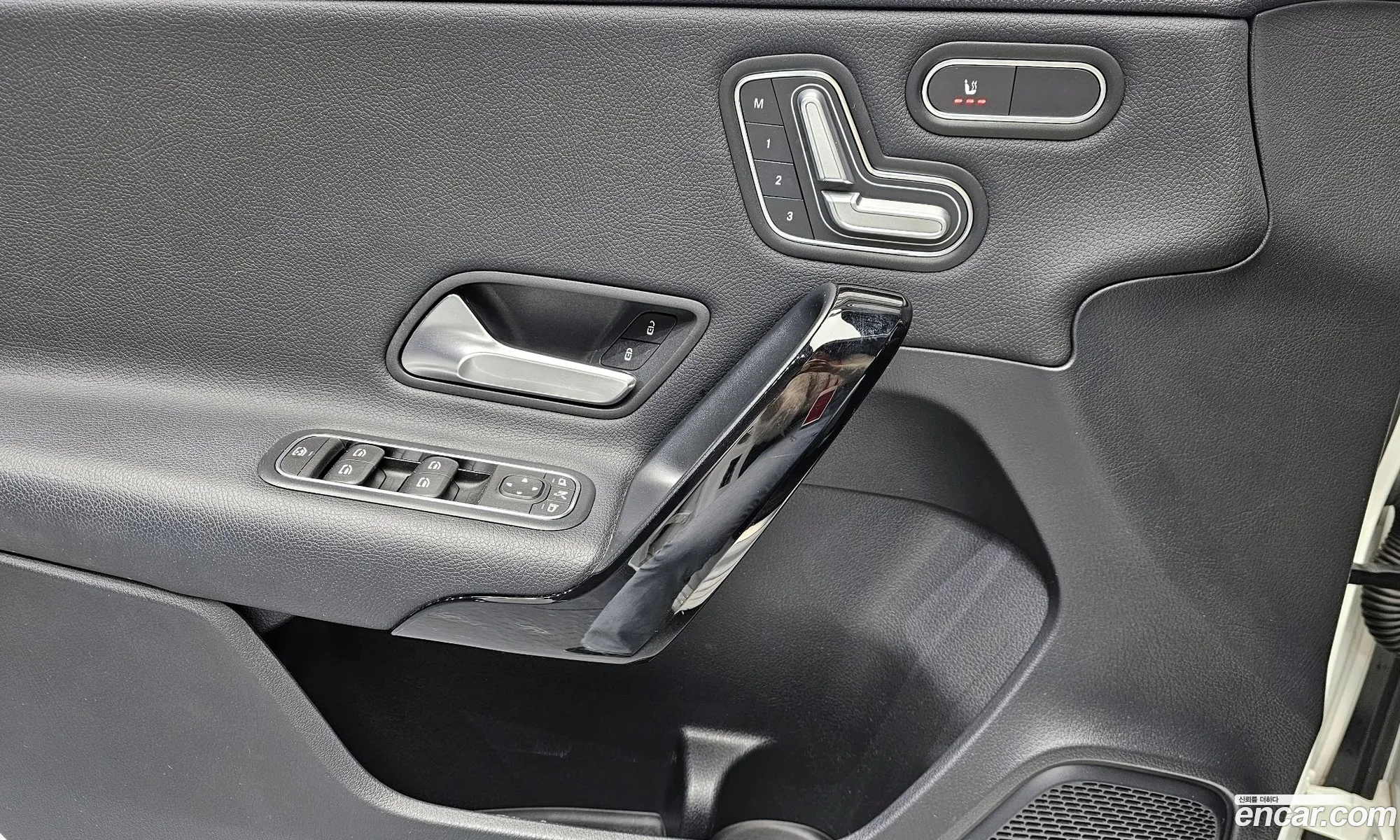Mercedes-Benz A-Class W177 2019 — 15