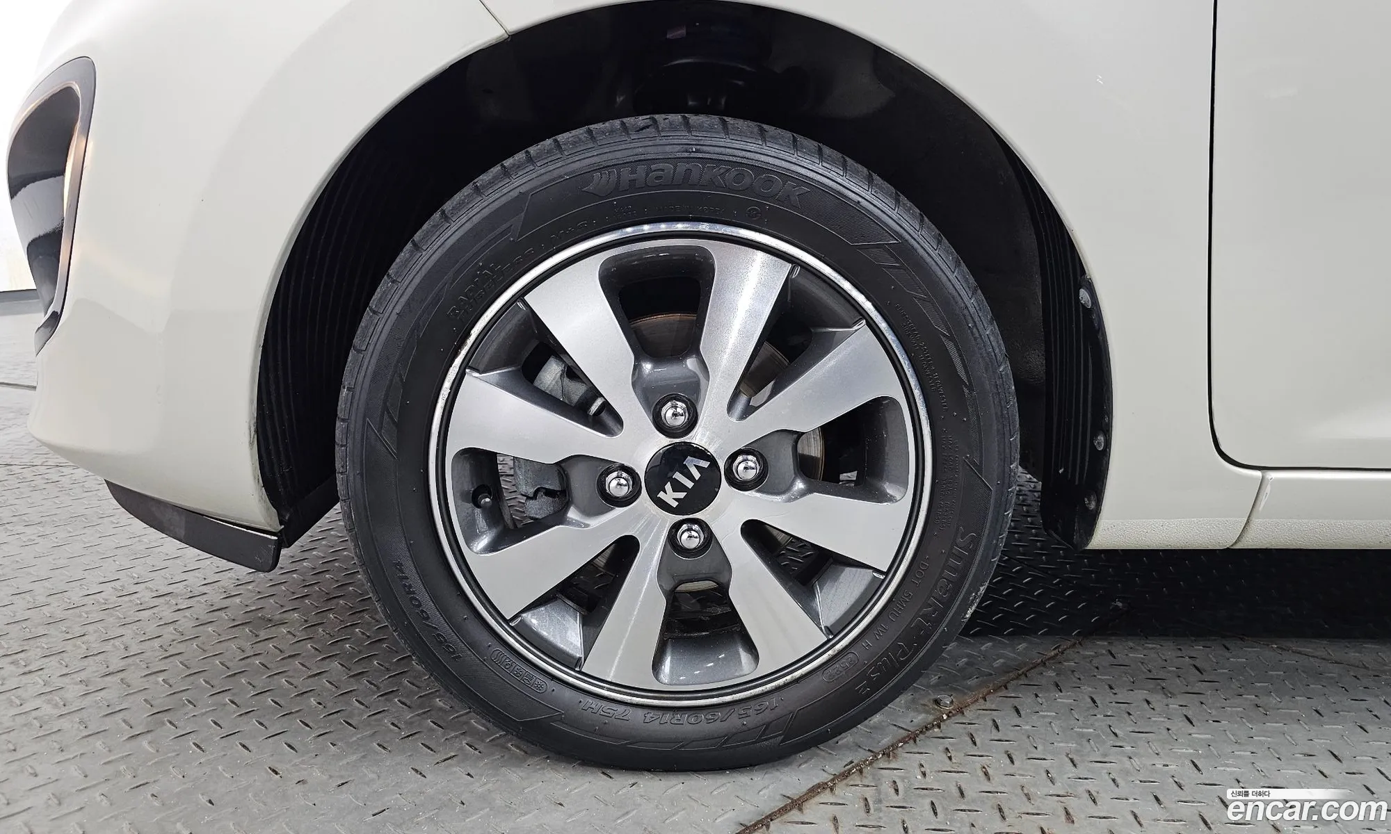 Kia Morning 2014 — 17