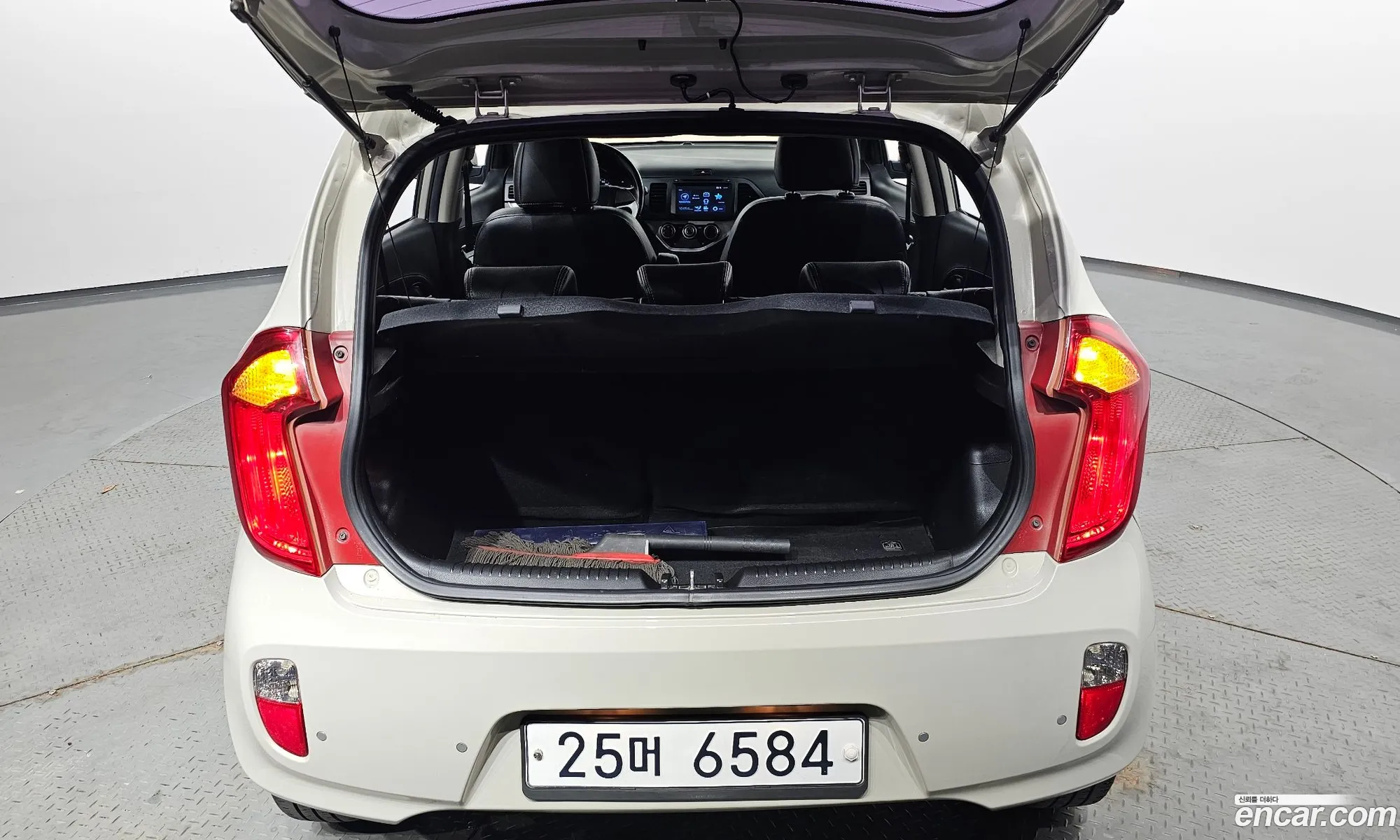 Kia Morning 2014 — 12