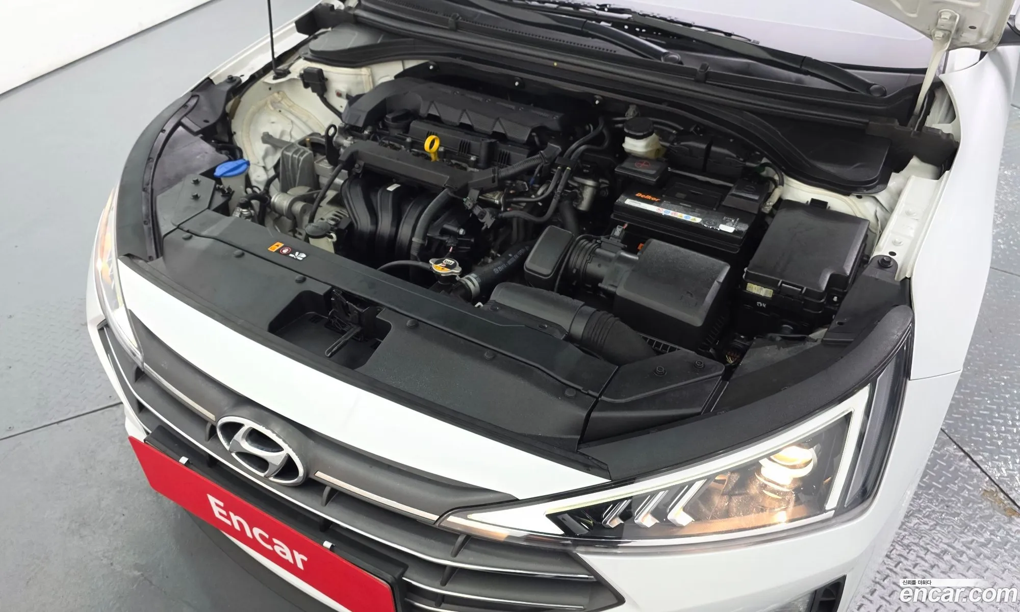 Hyundai Elantra AD 2020 — 11