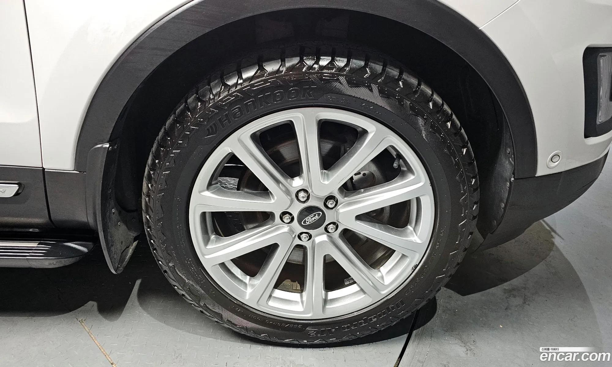 Ford Explorer 2016 1FM5K8F85GGC79101 — 3