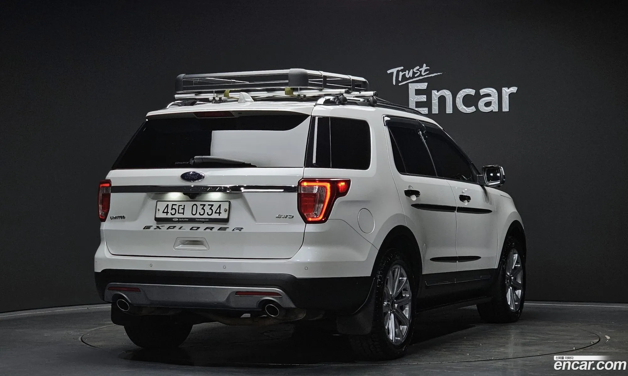 Ford Explorer 2016 1FM5K8F85GGC79101 — 17