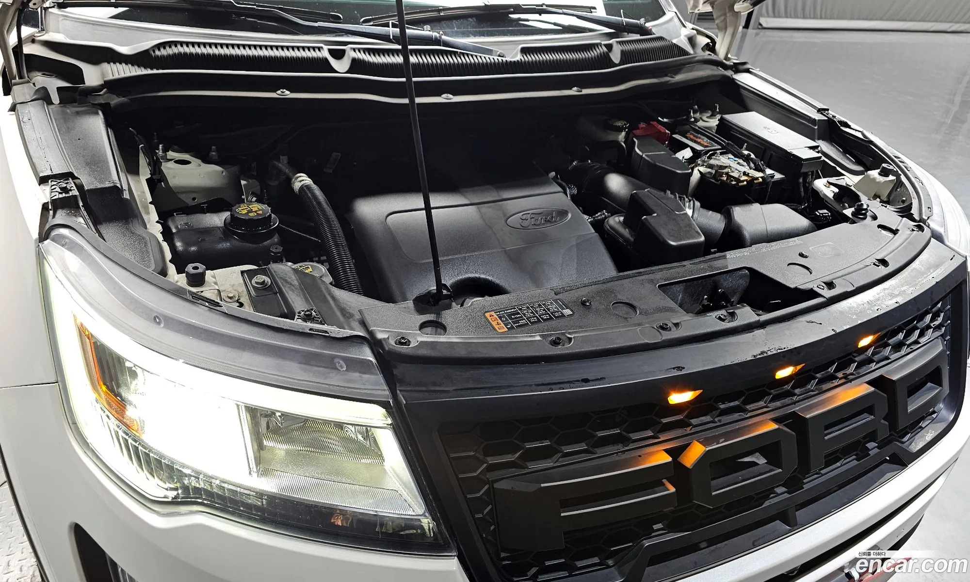 Ford Explorer 2016 1FM5K8F85GGC79101 — 14