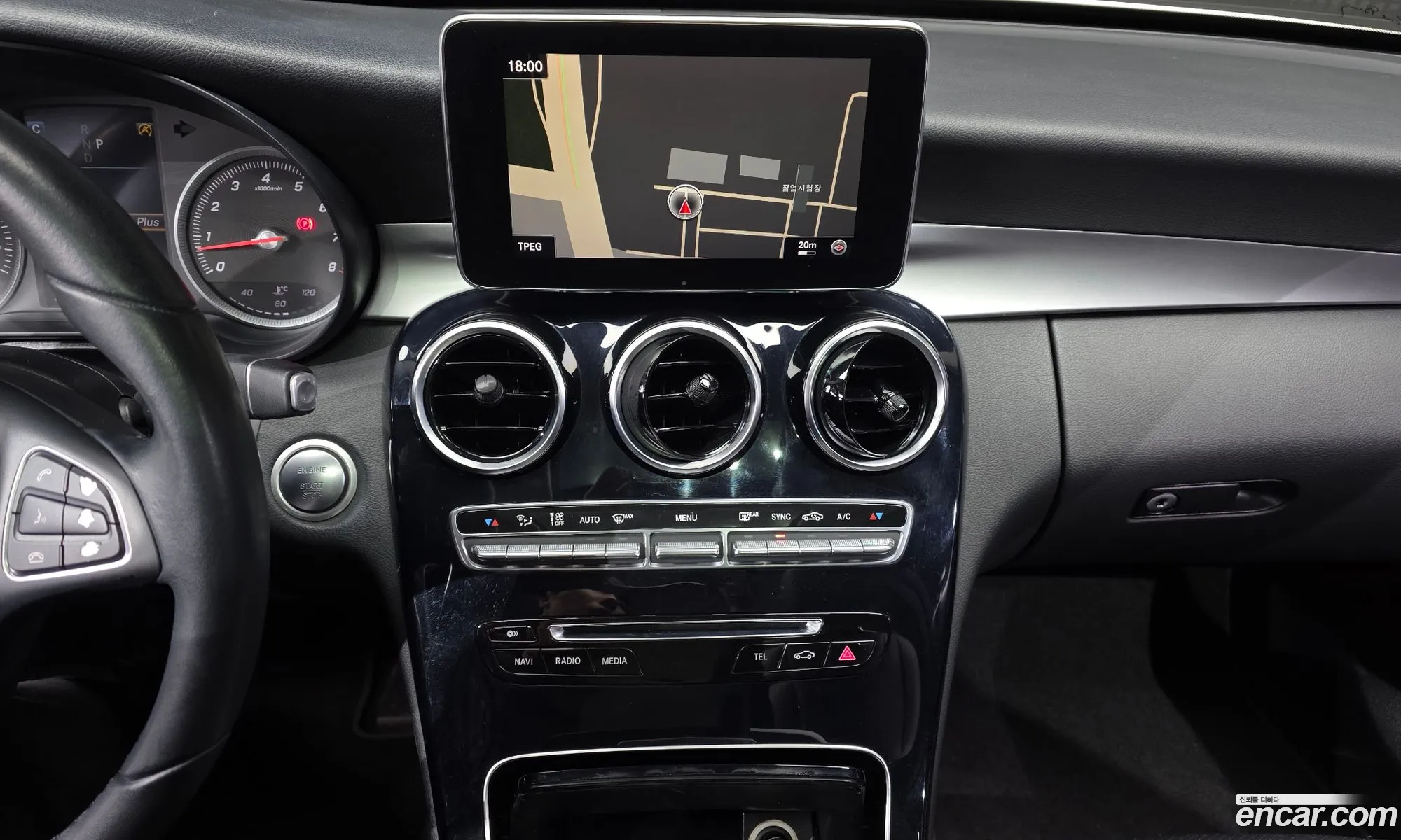 Mercedes-Benz C-Class W205 2017 — 16