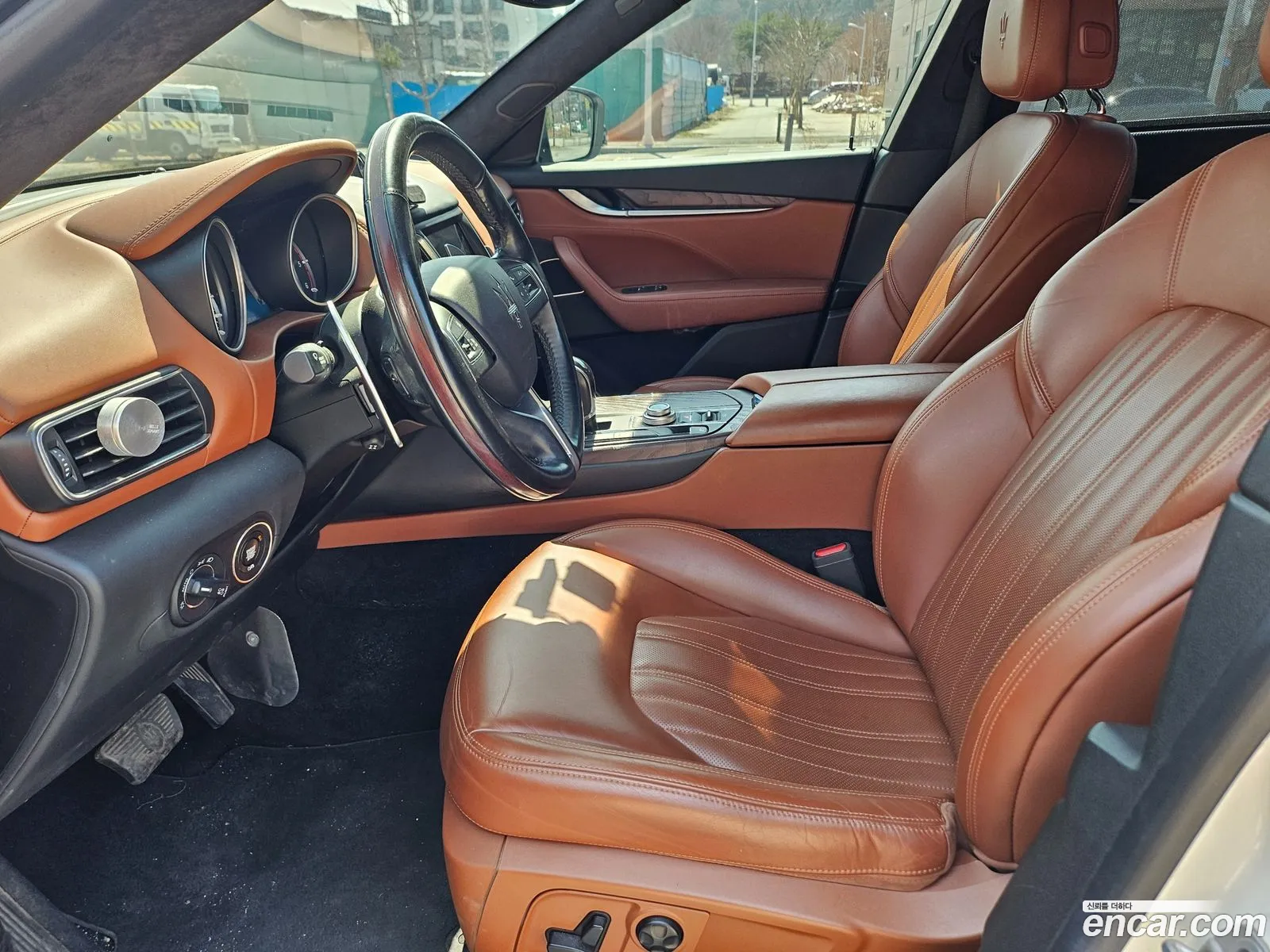 Maserati Levante 2017 — 15