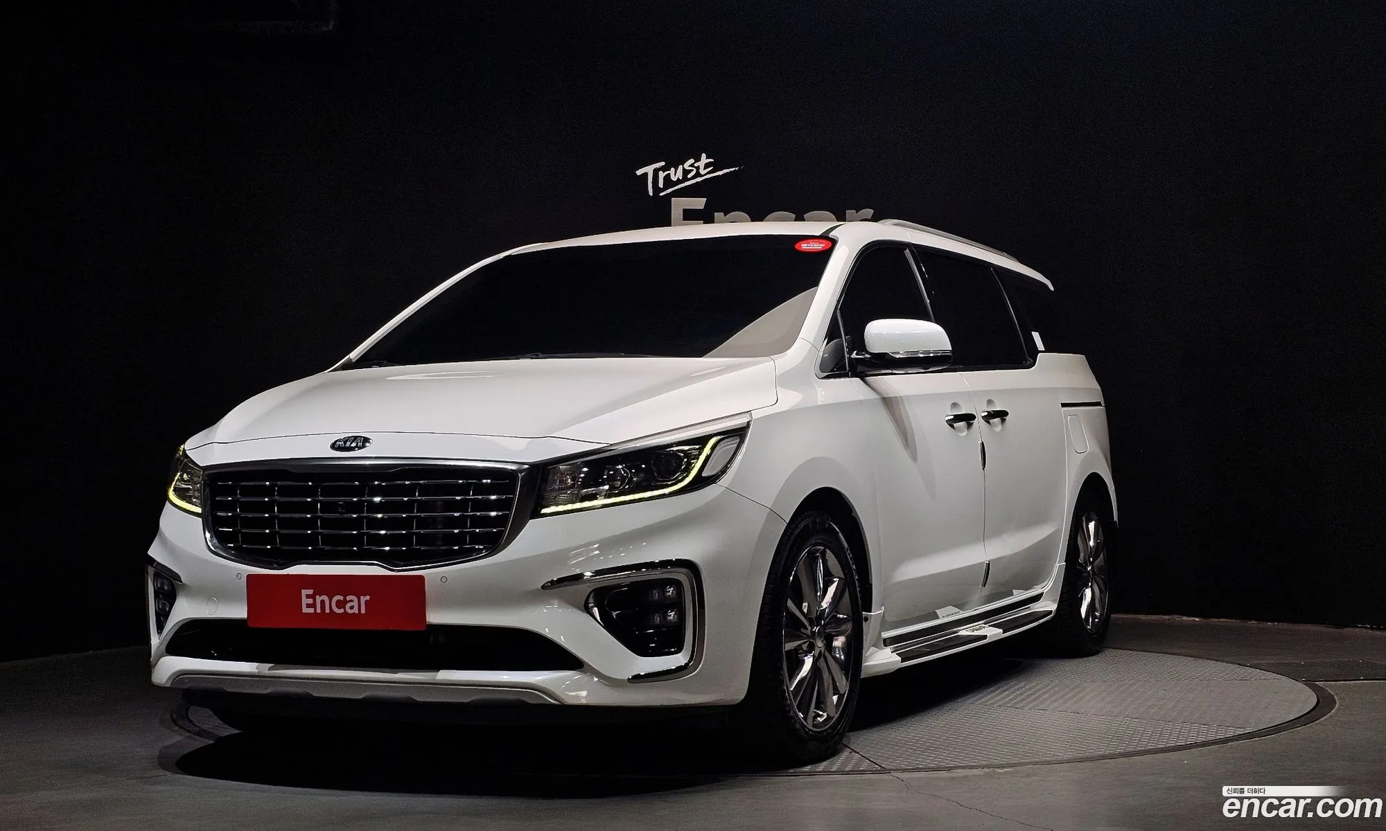Kia Carnival 2018 — 18