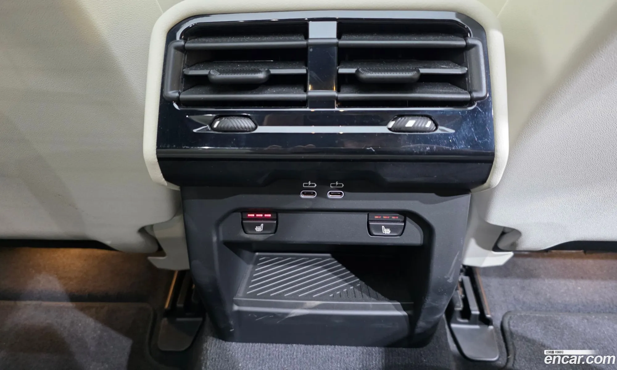 BMW 5 Series 2025 WBA21FJ00SCV28126 — 9