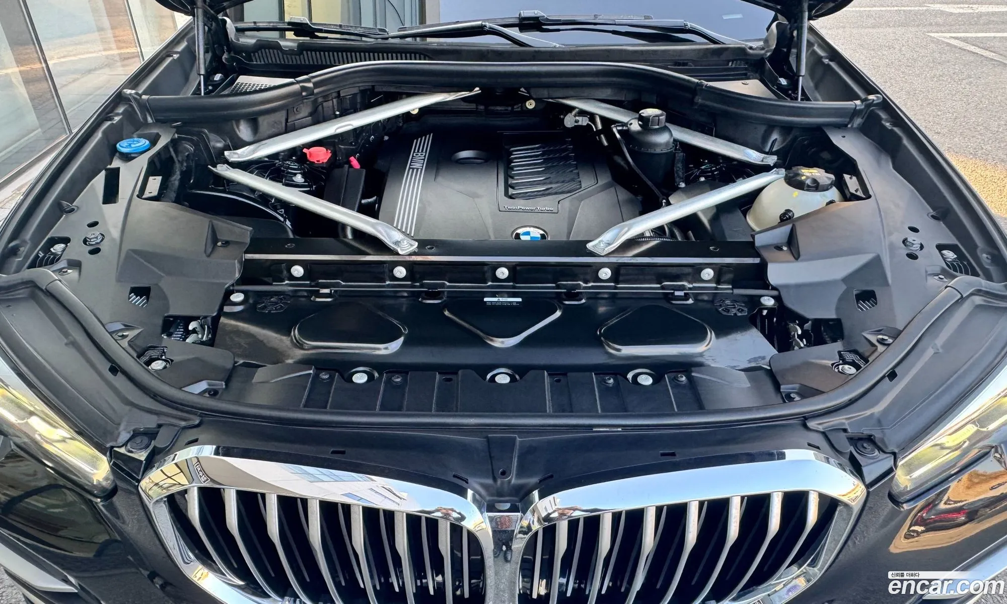 BMW X5 2021 — 18