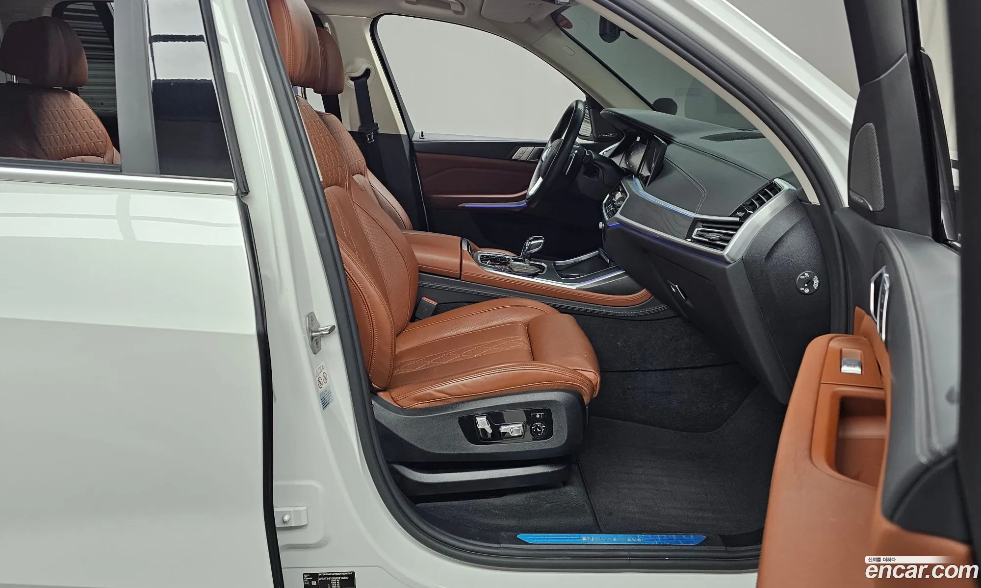 BMW X7 2020 WBATB4100M9E14880 — 20