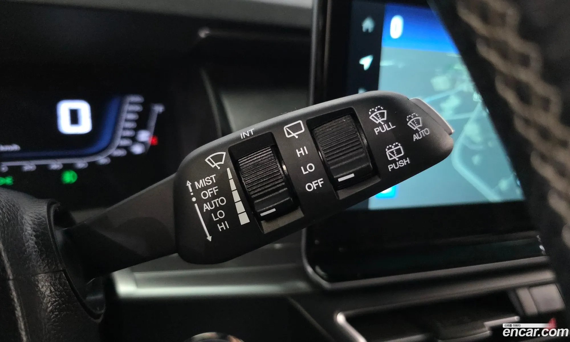 KG Mobility (SsangYong) Torres 2022 — 10